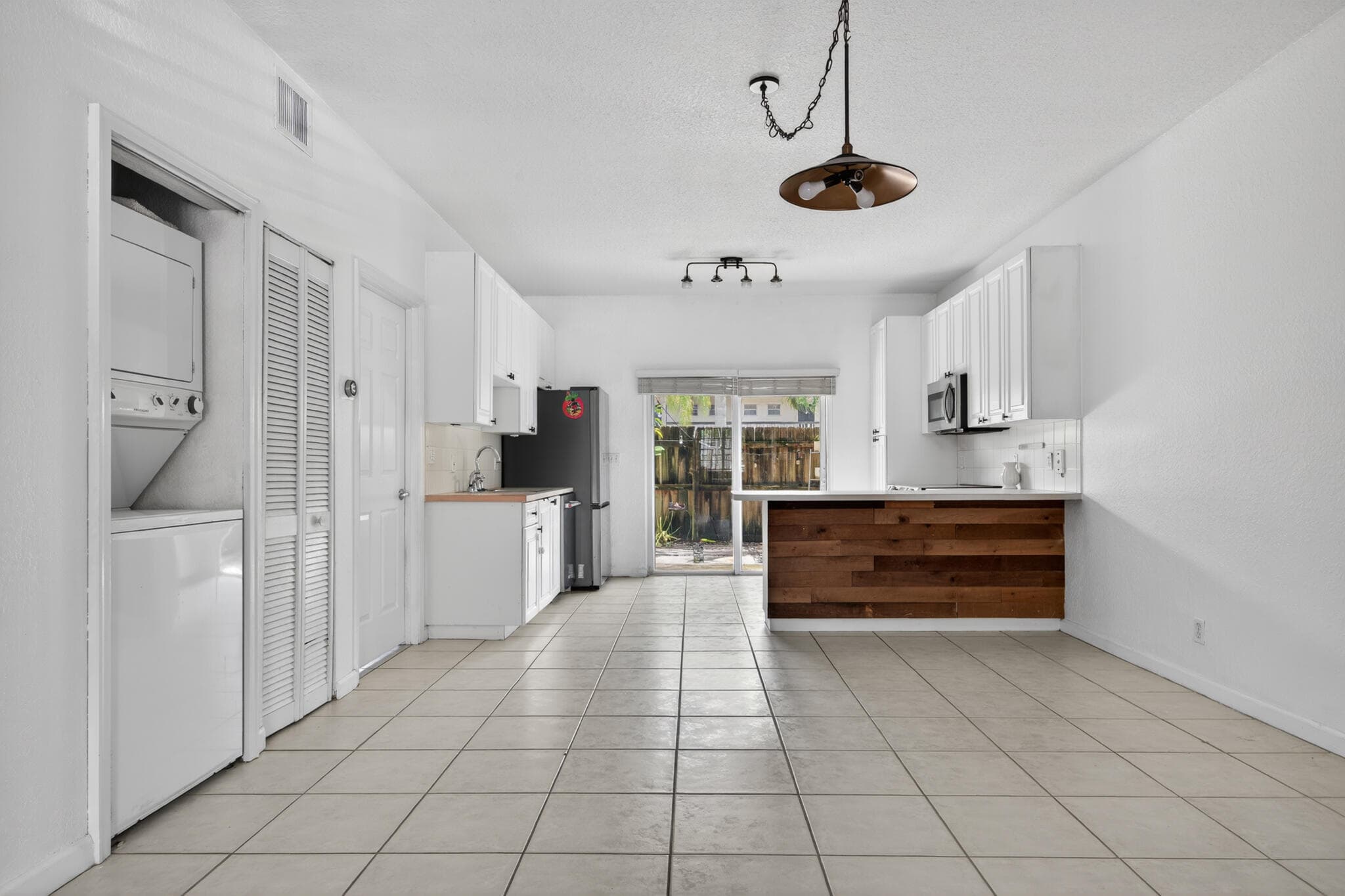 4902 Washington Street 4, Hollywood, FL 33021 — photo 4 of 14