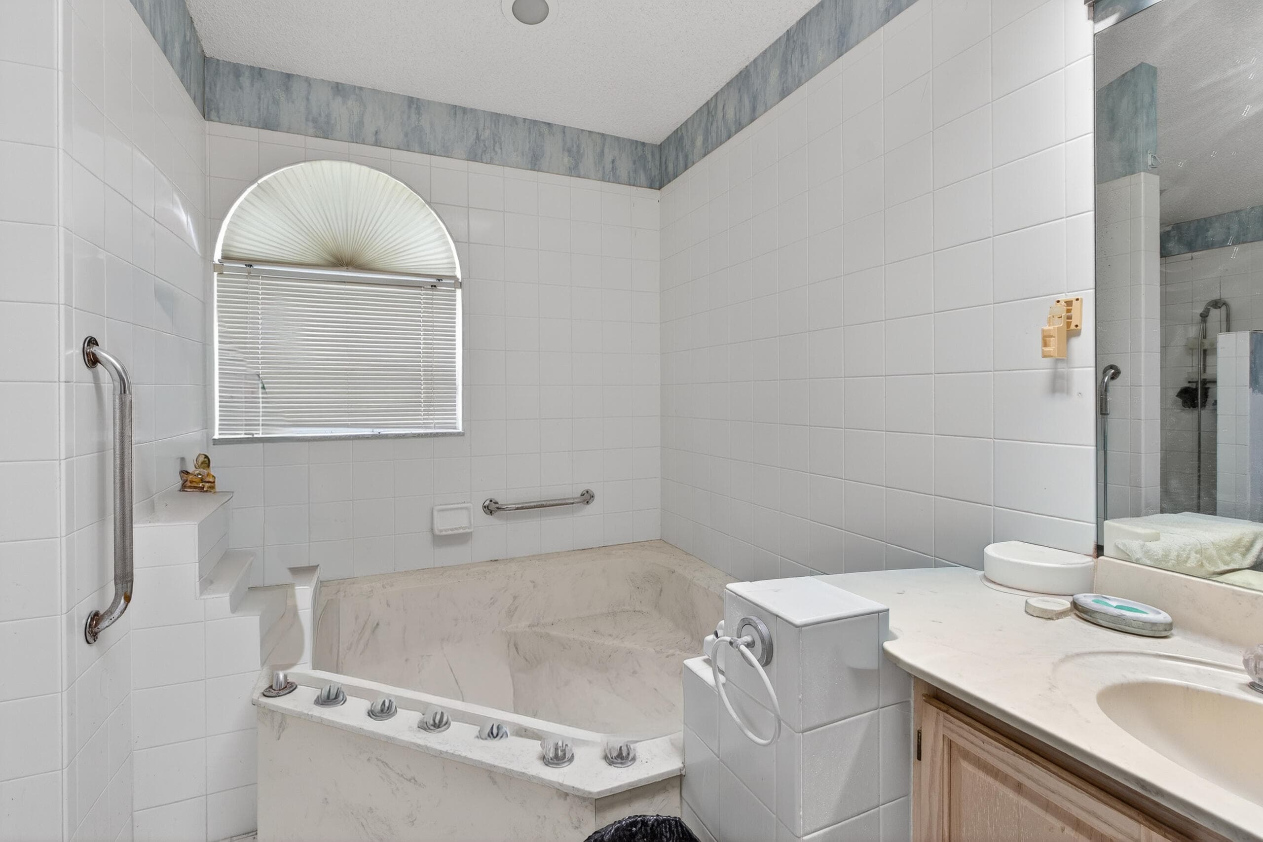 2825 NW 29th Drive, Boca Raton, FL 33434 — photo 40 of 56