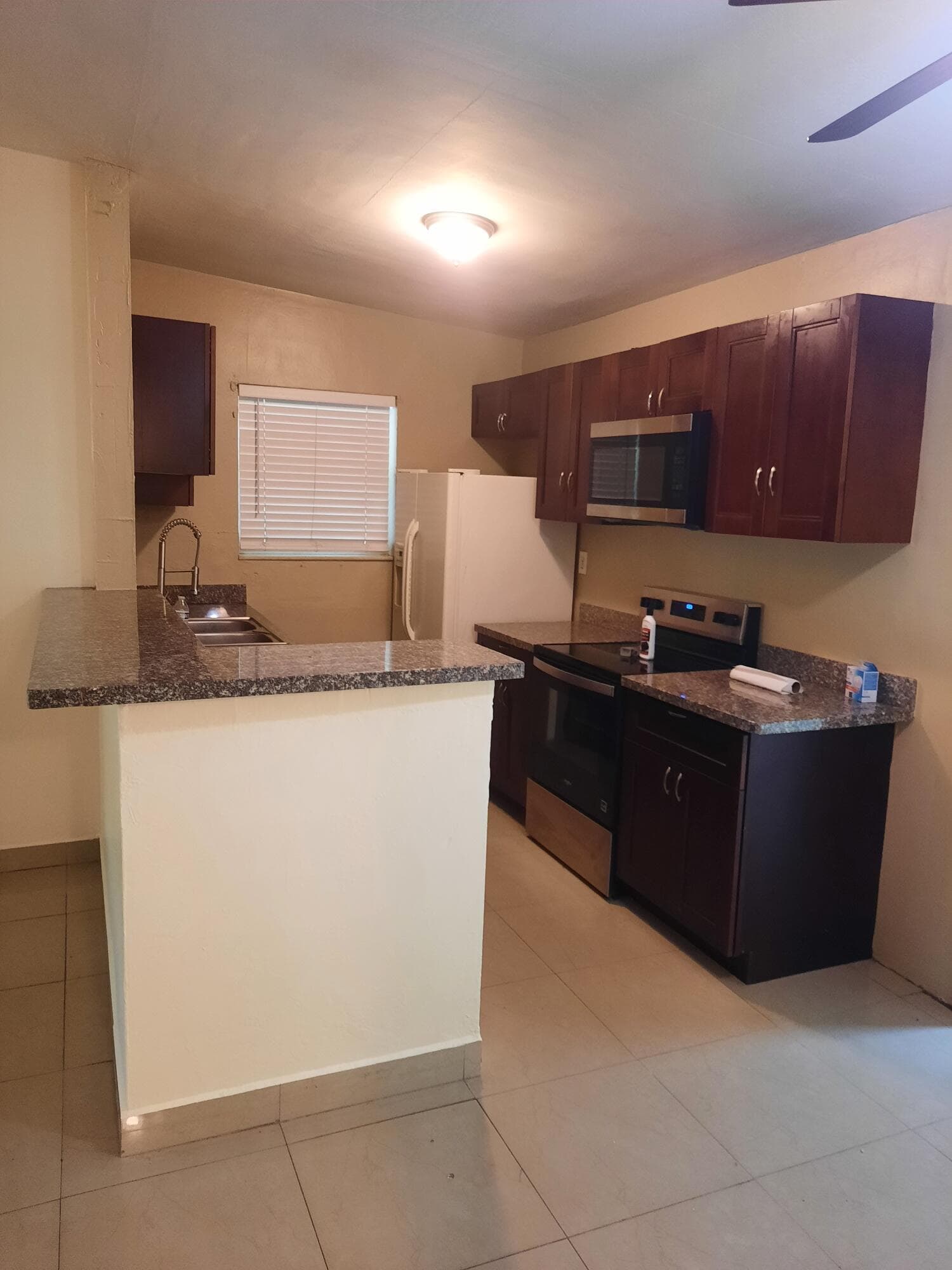 4350 NE 18th Avenue, Pompano Beach, FL 33064 — photo 2 of 5