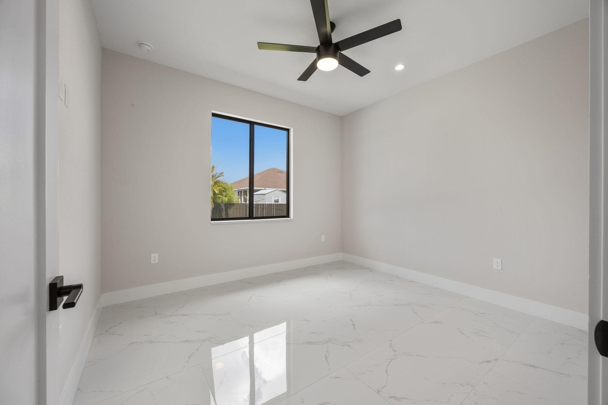 2015 NW 21st Street, Cape Coral, FL 33993 — photo 30 of 47