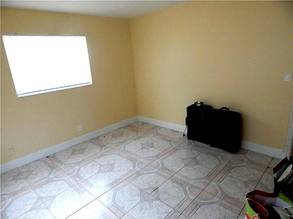 3640 NW 39th Street, Lauderdale Lakes, FL 33309 — photo 5 of 20