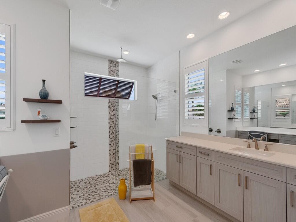 8220 Halbert Lane, Vero Beach, FL 32968 — photo 15 of 34