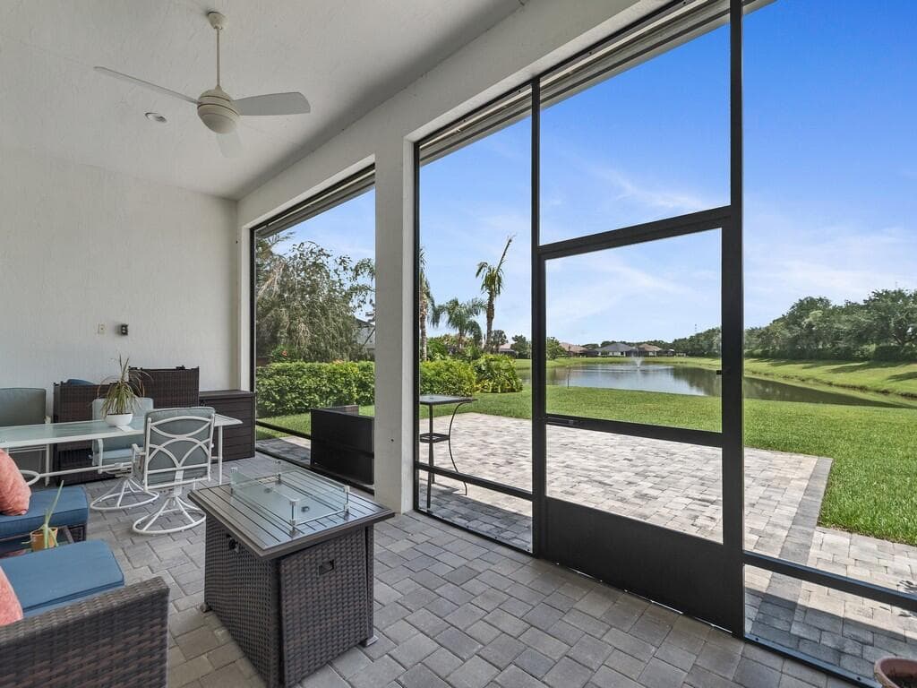 8220 Halbert Lane, Vero Beach, FL 32968 — photo 24 of 34