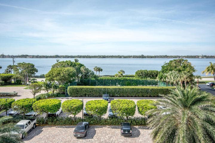3250 S Ocean Boulevard 507n, Palm Beach, FL 33480 — photo 1 of 56