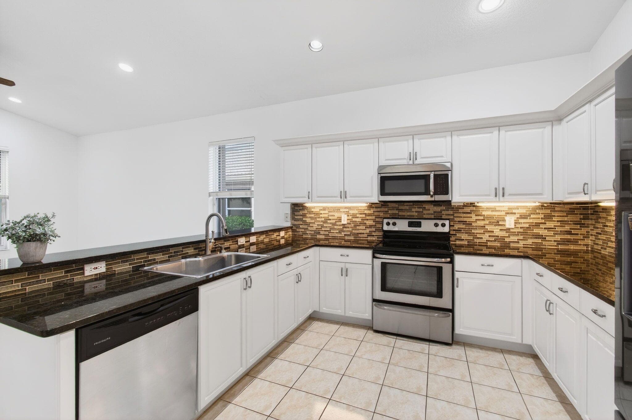11564 Puerto Boulevard, Boynton Beach, FL 33437 — photo 18 of 88