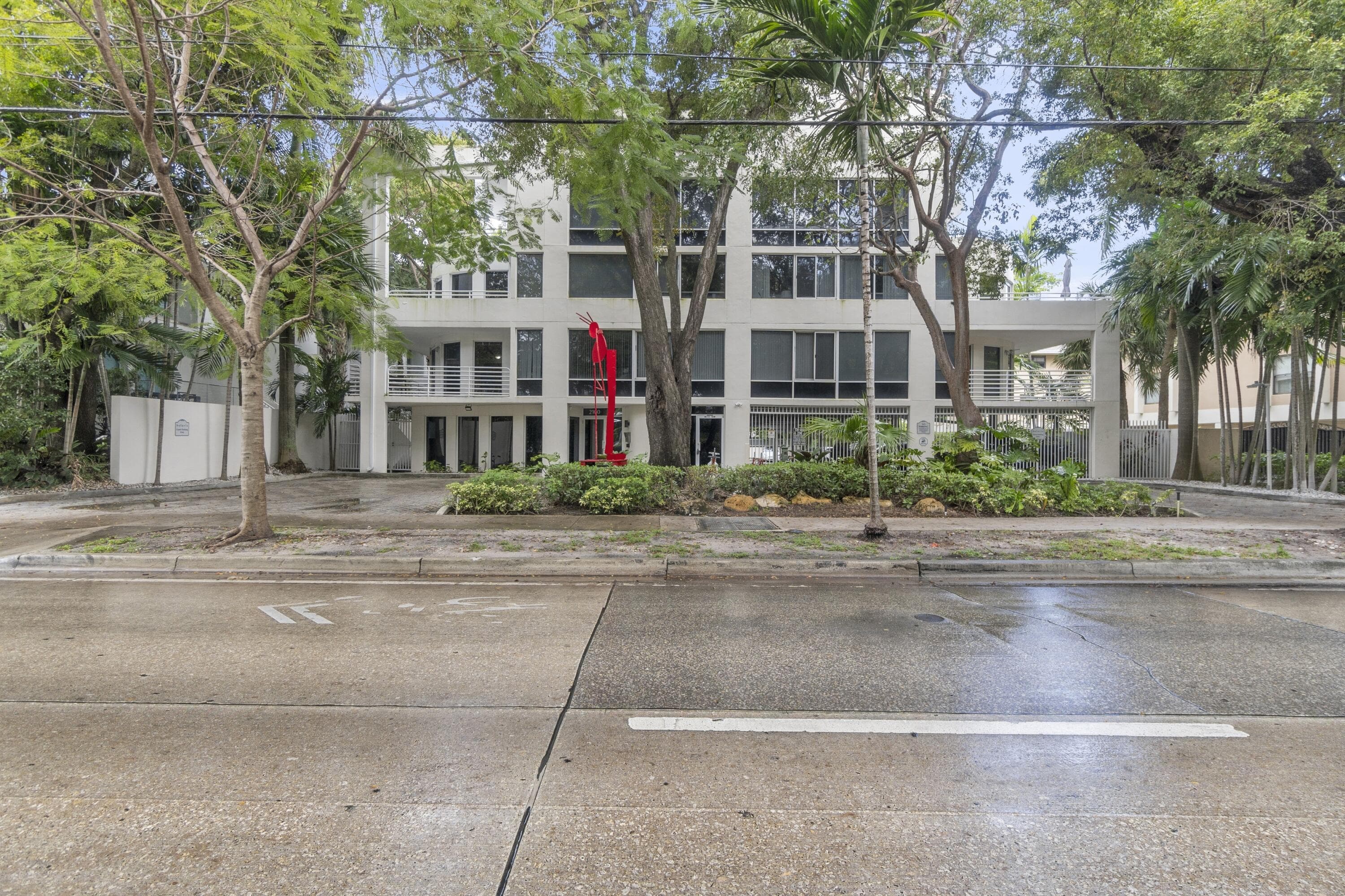 2100 Brickell Avenue 305, Miami, FL 33129 — photo 1 of 30