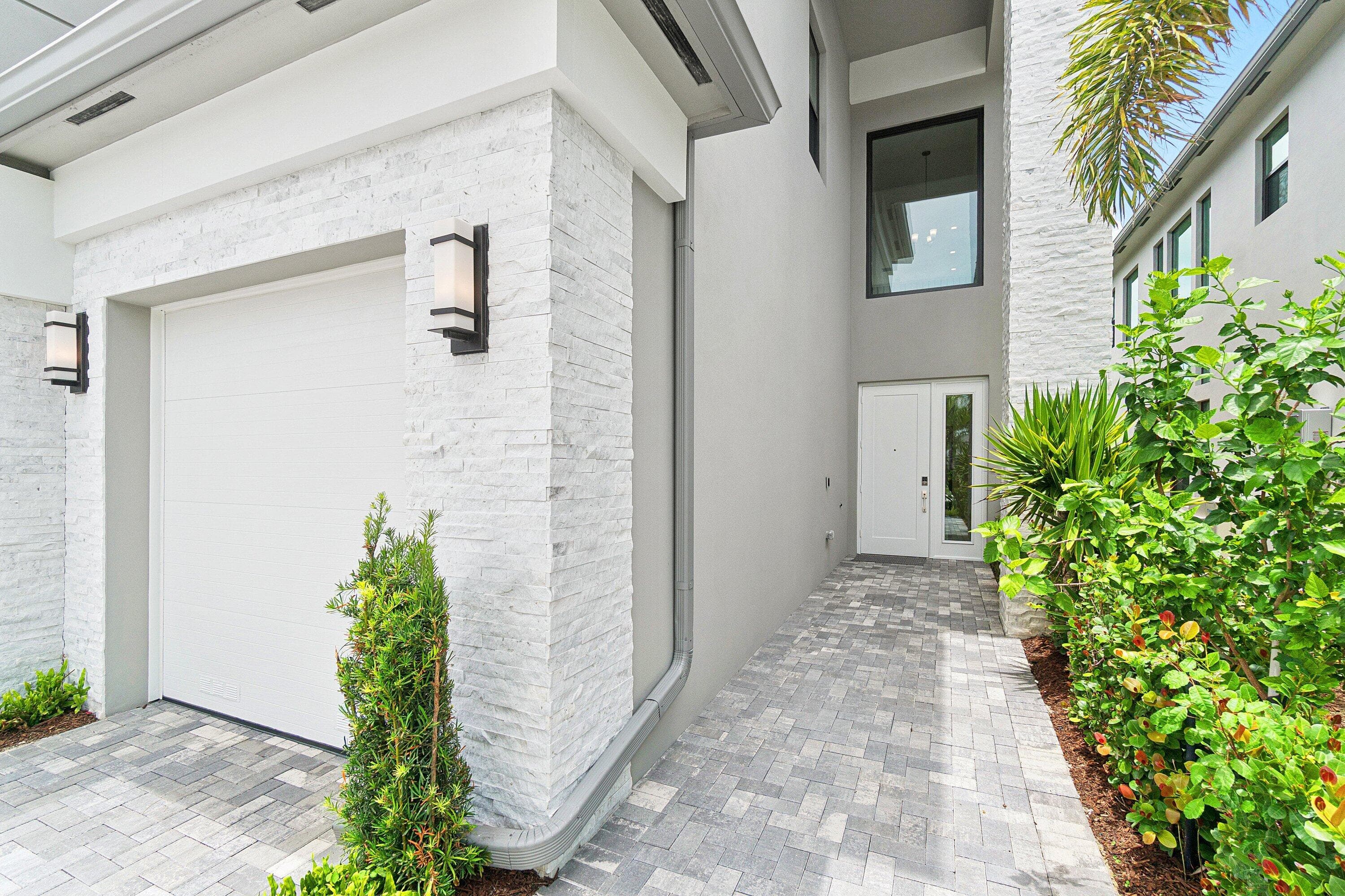 9241 Sunflower Meadow Road, Boca Raton, FL 33434 — photo 4 of 66