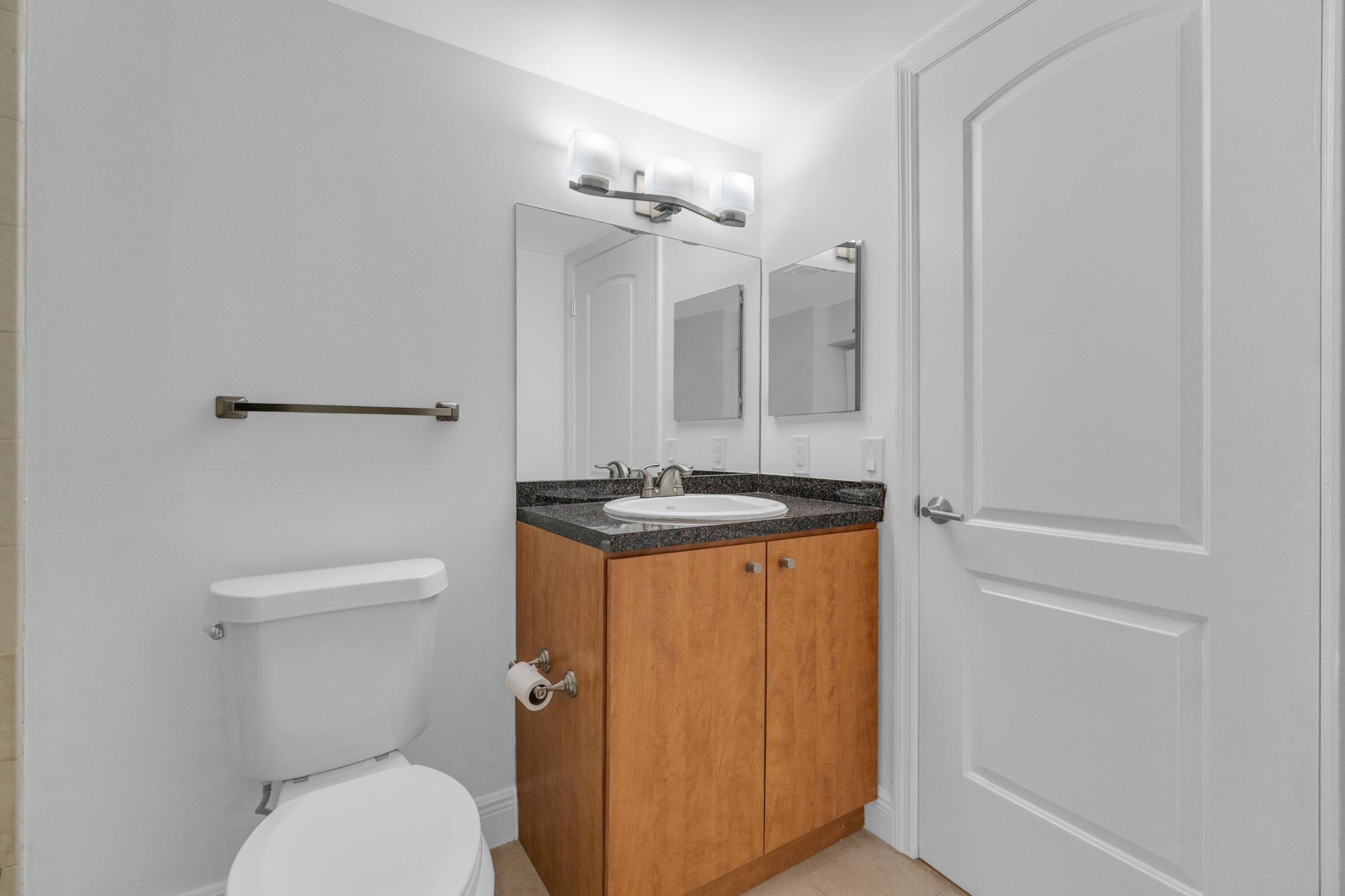 2100 Brickell Avenue 305, Miami, FL 33129 — photo 13 of 30