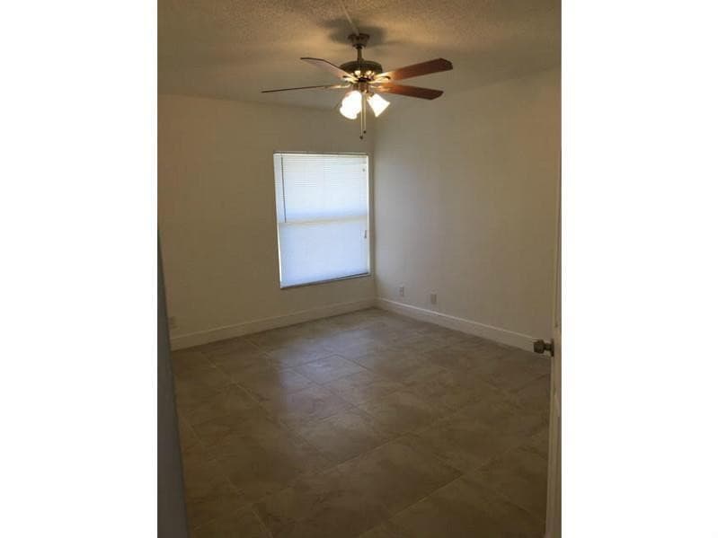 4003 N University Drive 107, Sunrise, FL 33351 — photo 6 of 10