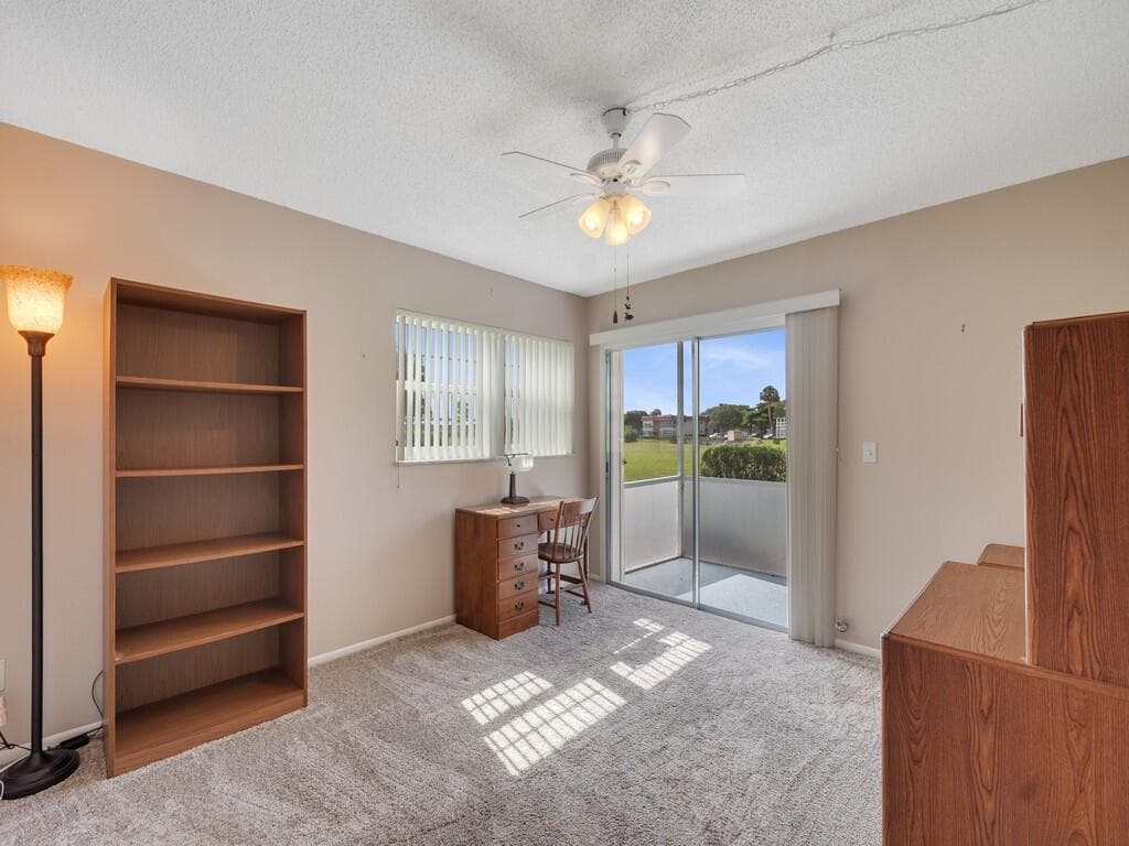 105 Spring Lake Court 102, Vero Beach, FL 32962 — photo 18 of 36
