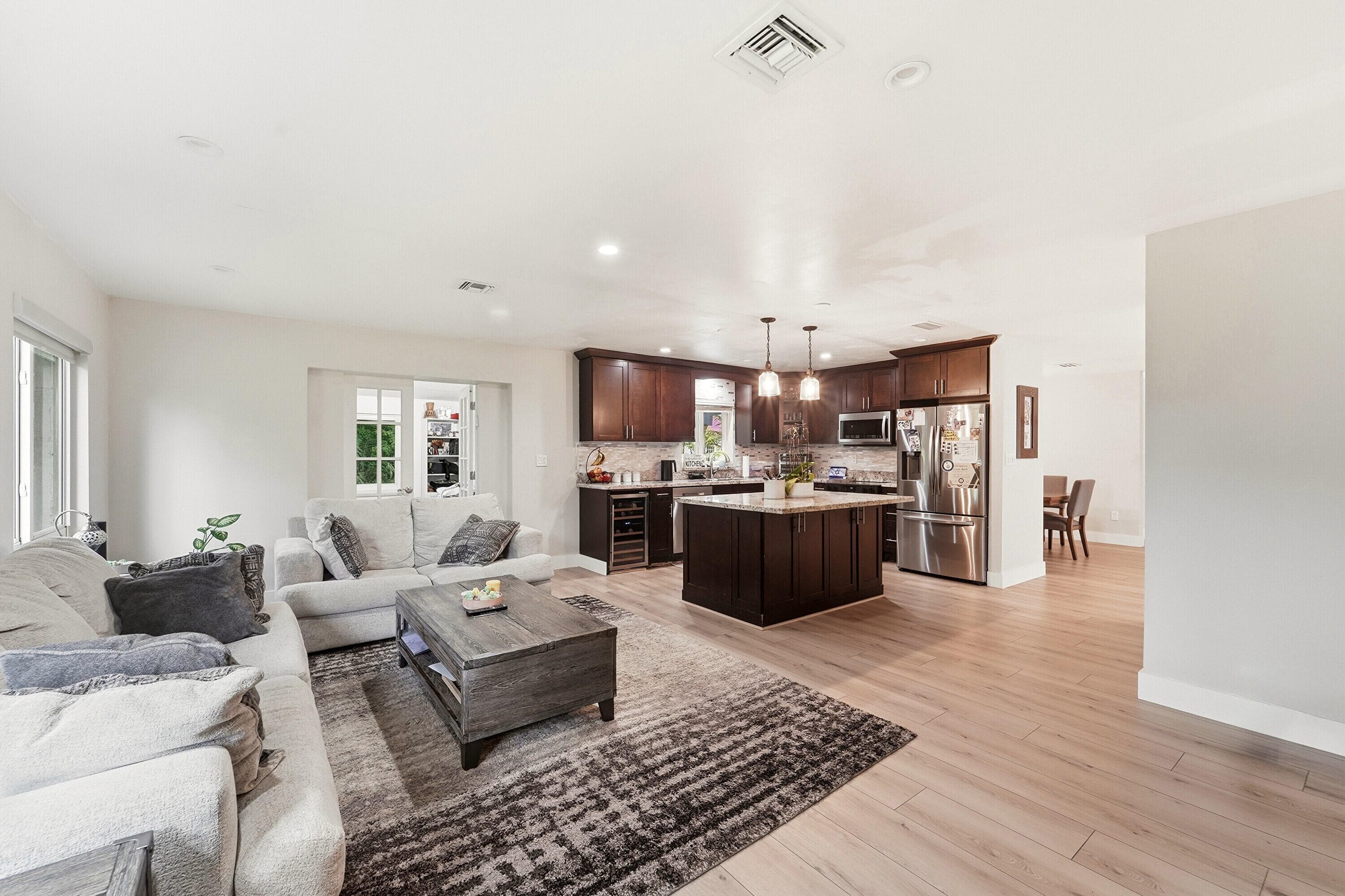 11700 NW 27th Street, Plantation, FL 33323 — photo 11 of 38