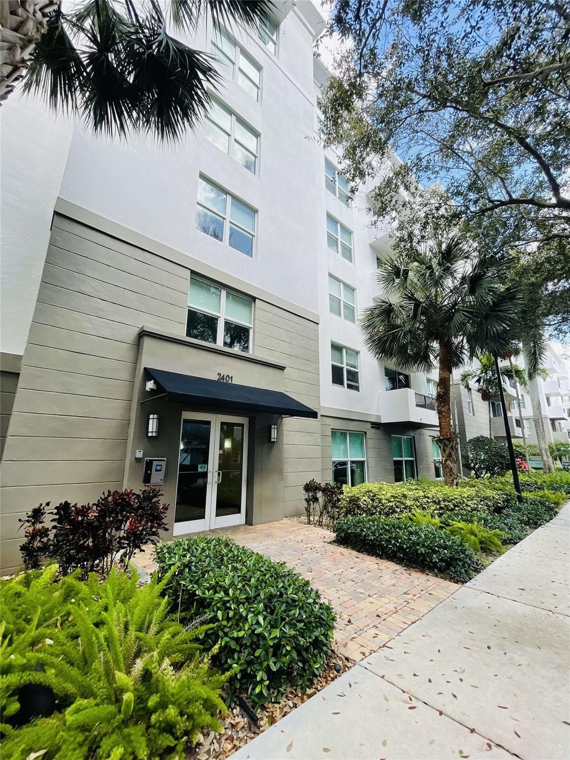 2401 NE 65th Street 408, Fort Lauderdale, FL 33308 — photo 45 of 47