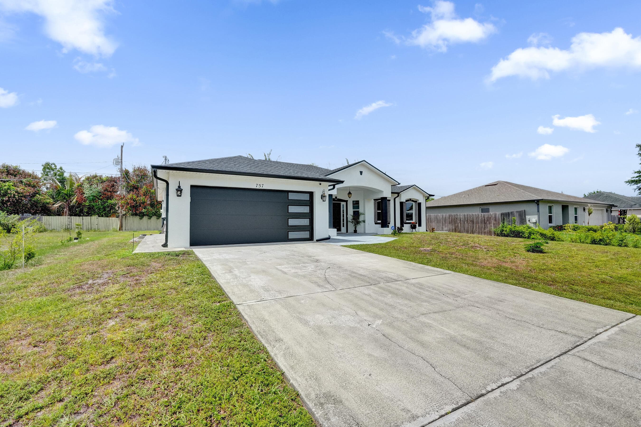 757 SW Jacoby Avenue, Port St. Lucie, FL 34953 — photo 3 of 64