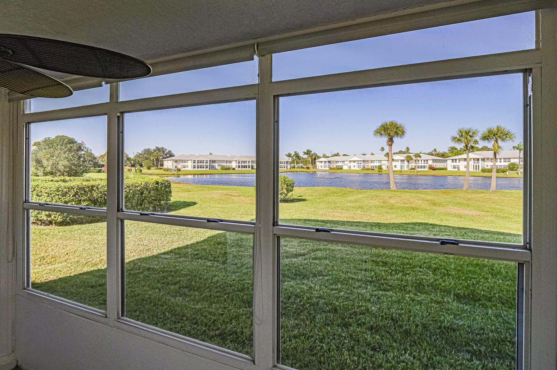 464 Grove Isle Circle 464, Vero Beach, FL 32962 — photo 15 of 37