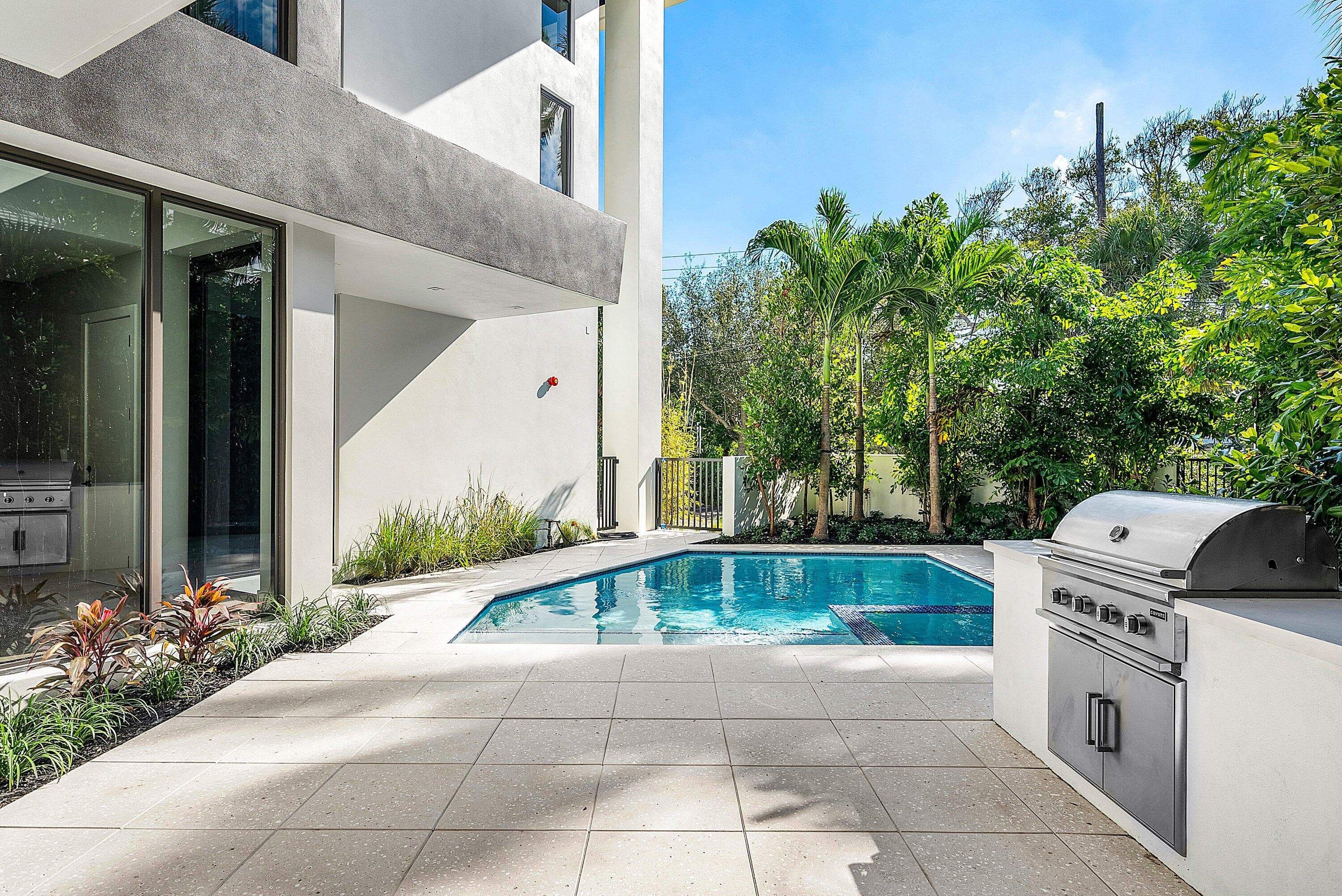 808 Andrews Avenue, Delray Beach, FL 33483 — photo 19 of 44
