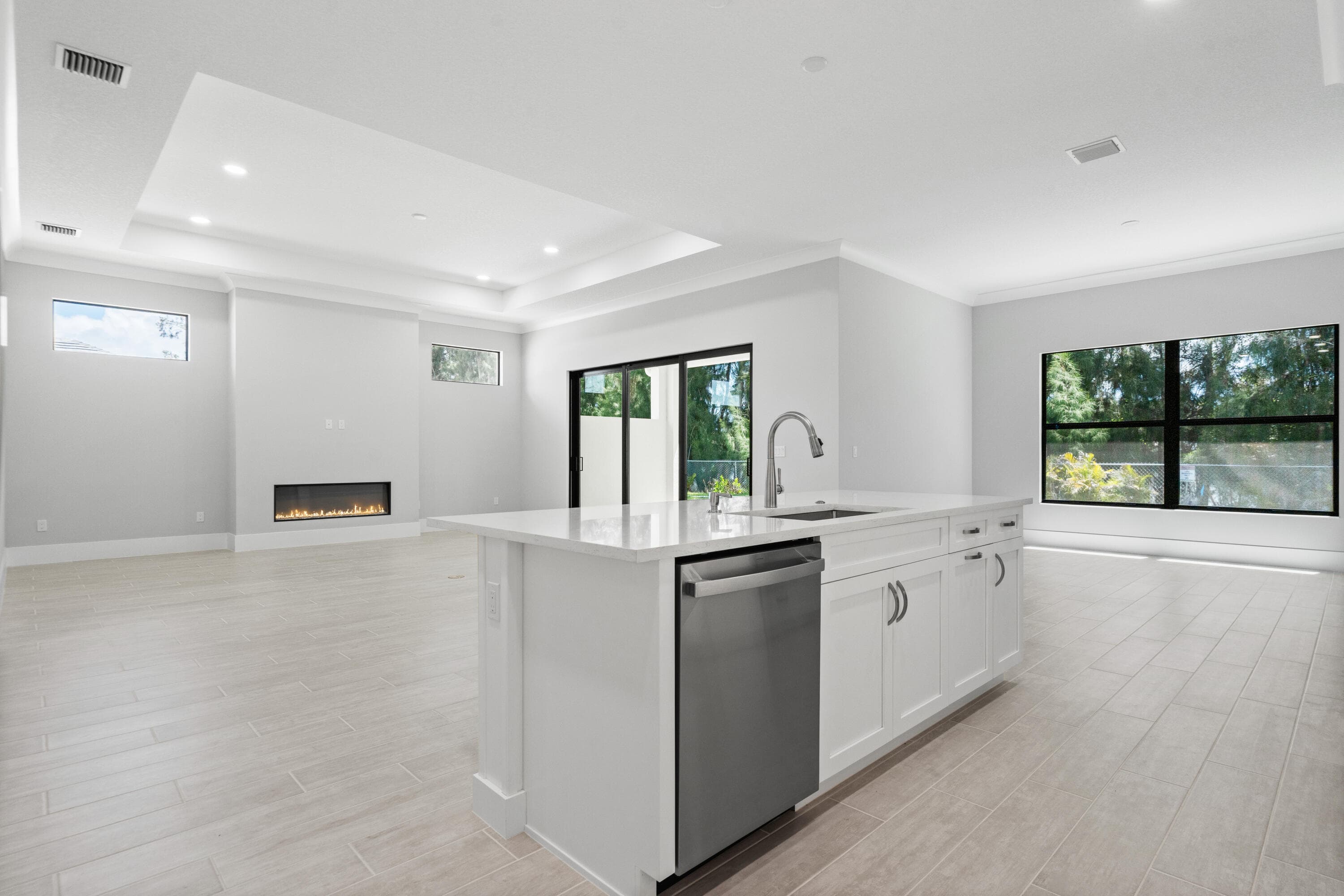 692 Ravens Landing Drive, Vero Beach, FL 32968 — photo 11 of 35