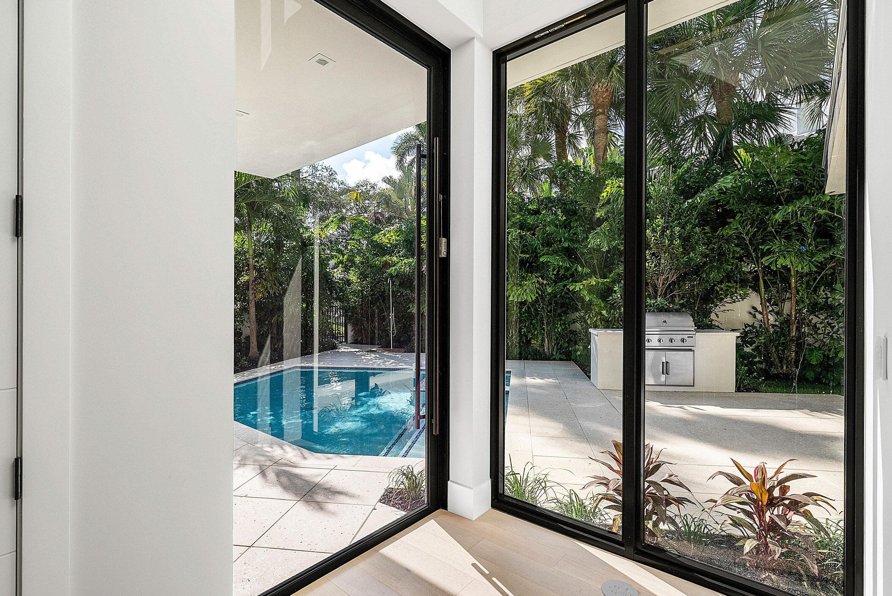 808 Andrews Avenue, Delray Beach, FL 33483 — photo 7 of 44
