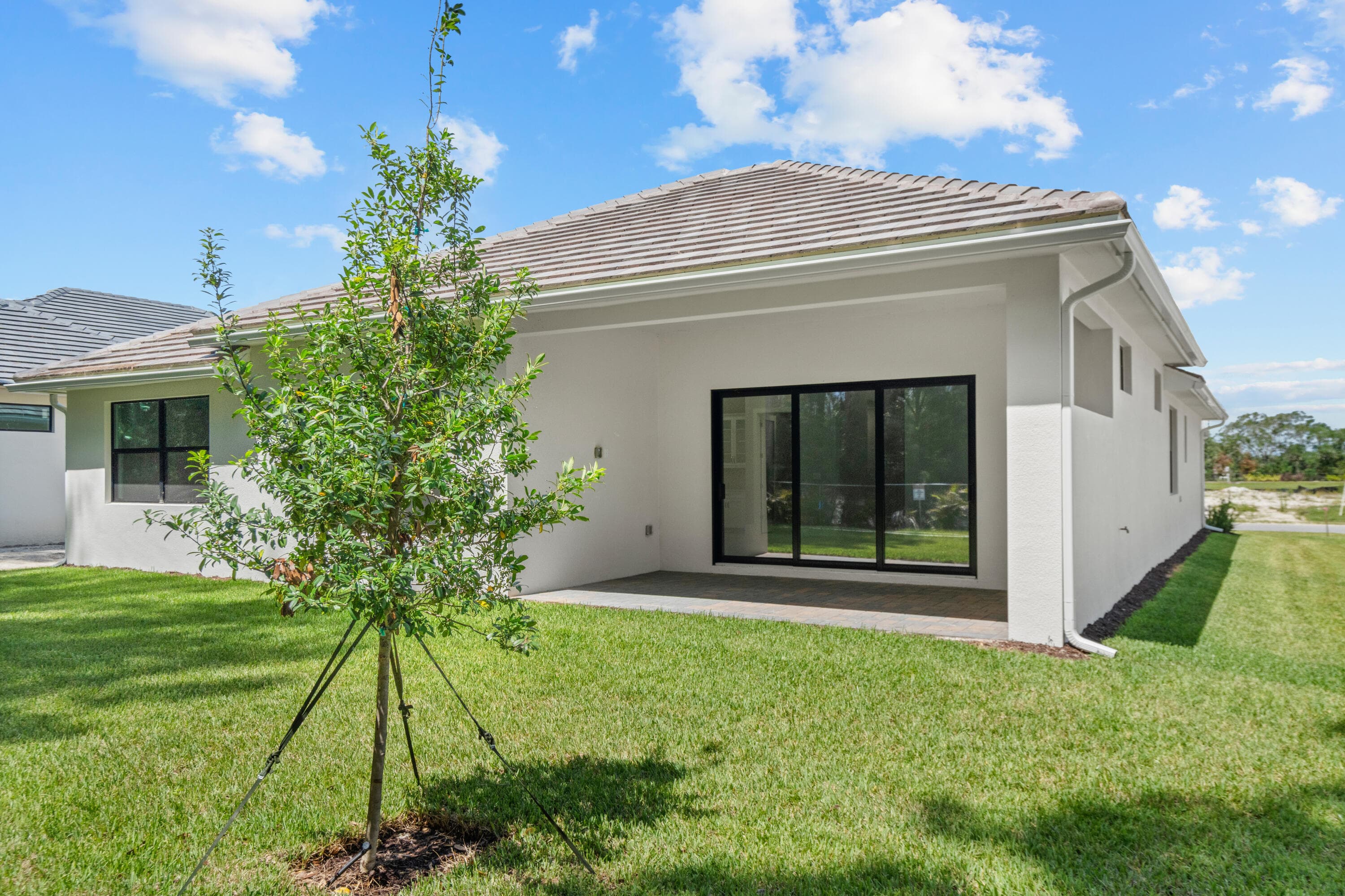 692 Ravens Landing Drive, Vero Beach, FL 32968 — photo 32 of 35