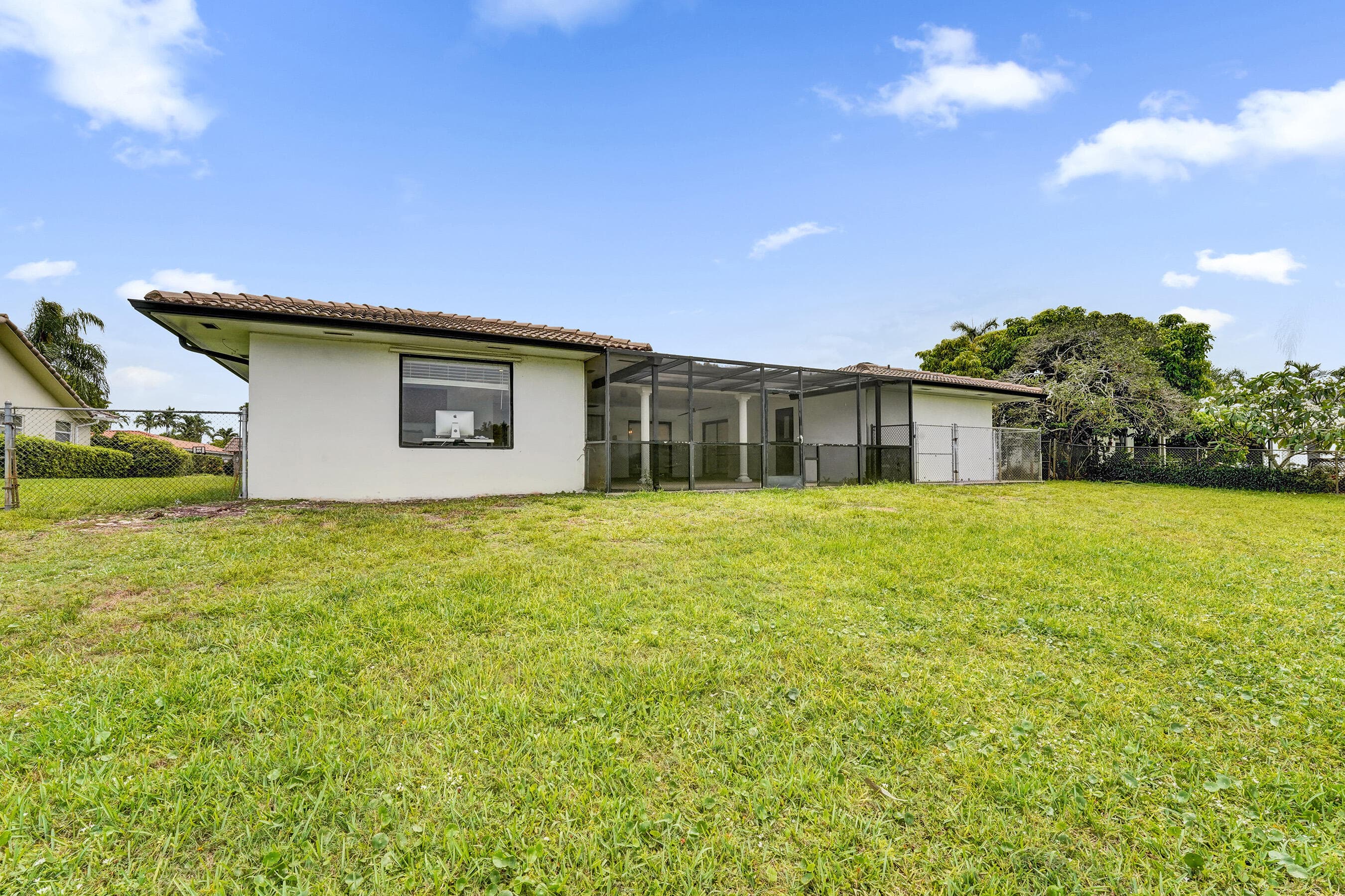3630 N 55th Avenue, Hollywood, FL 33021 — photo 61 of 64