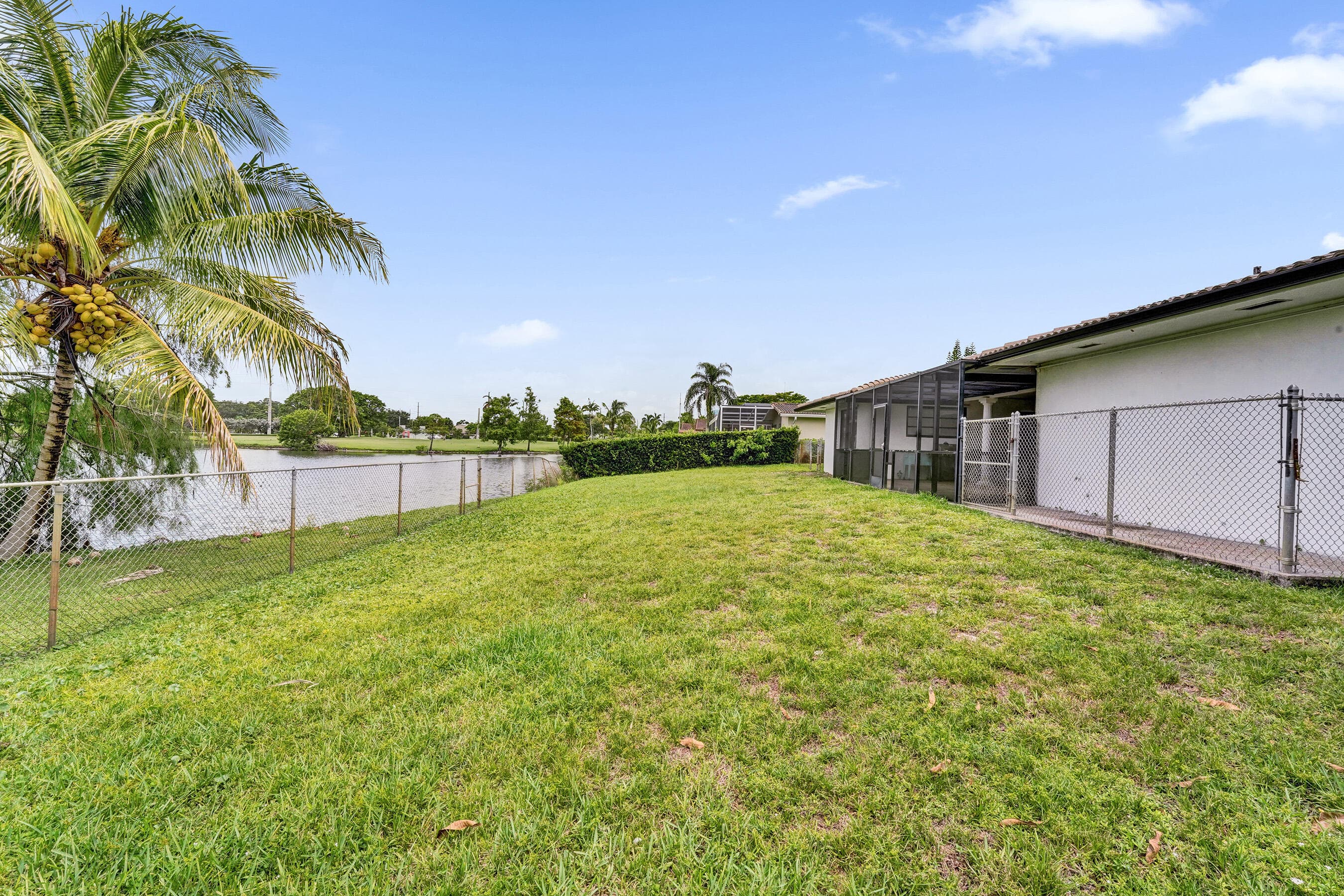 3630 N 55th Avenue, Hollywood, FL 33021 — photo 63 of 64
