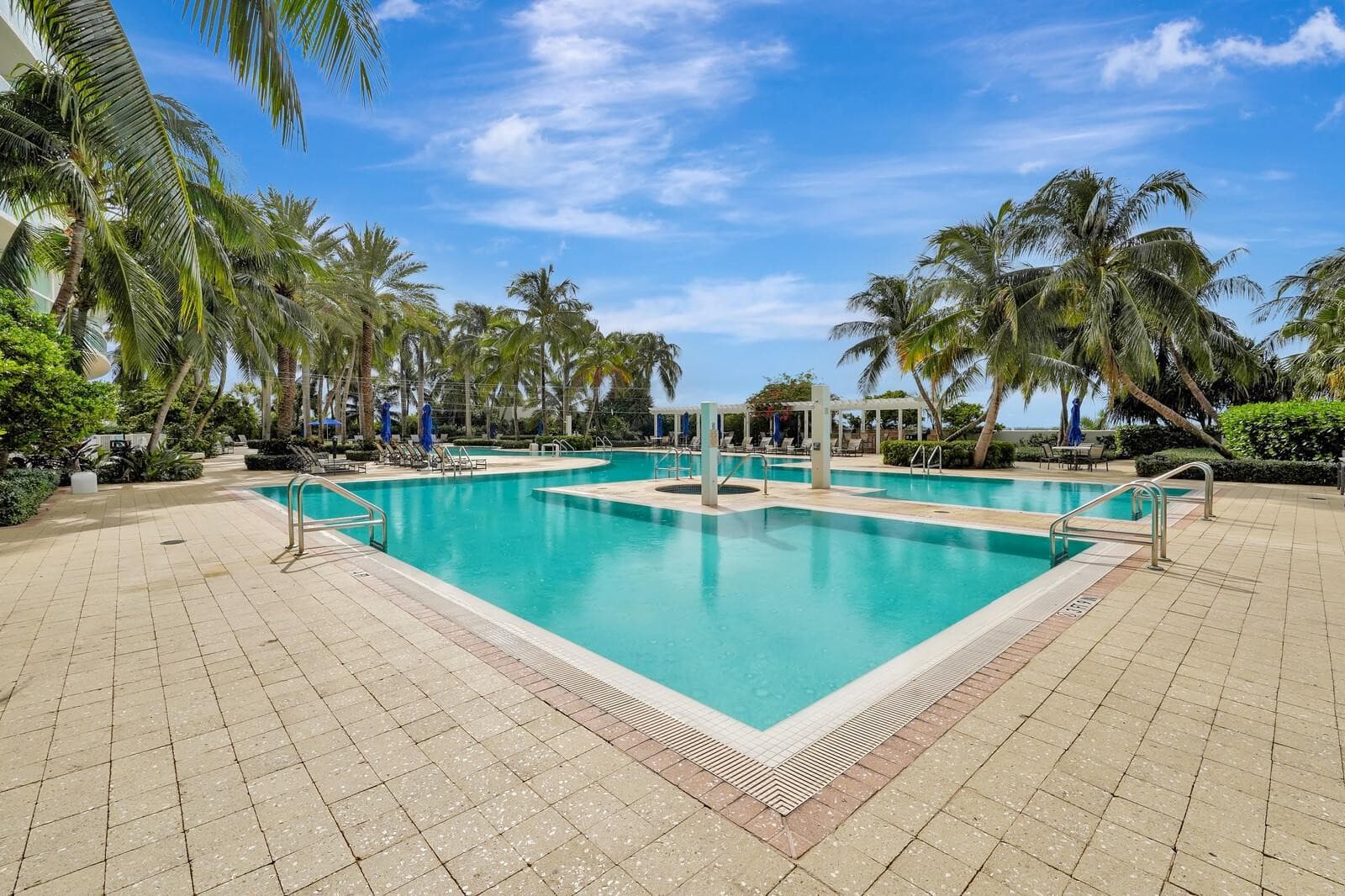 1 N Ocean Boulevard 903, Pompano Beach, FL 33062 — photo 65 of 68