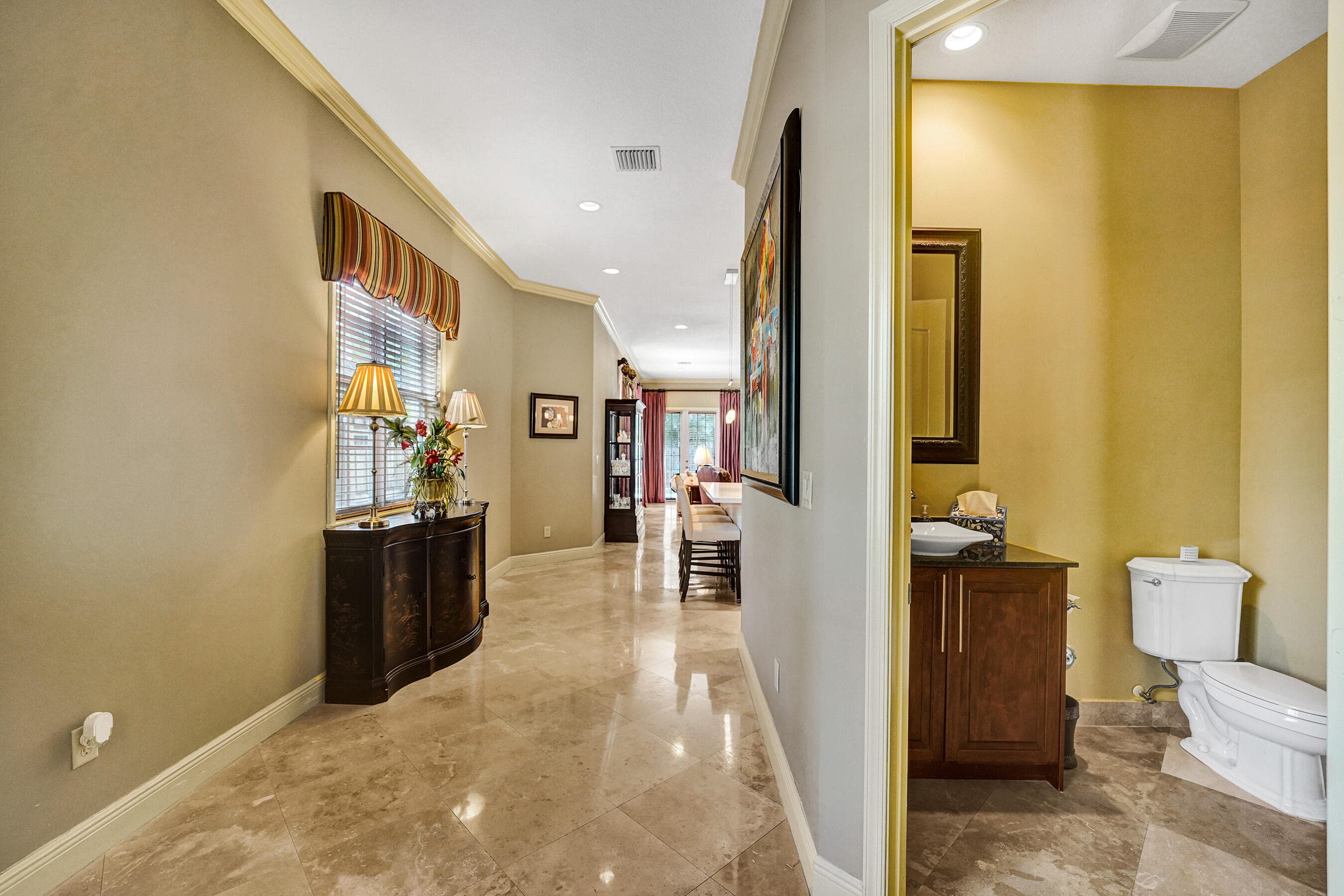 1400 NE 24th Street 1400, Wilton Manors, FL 33305 — photo 3 of 46