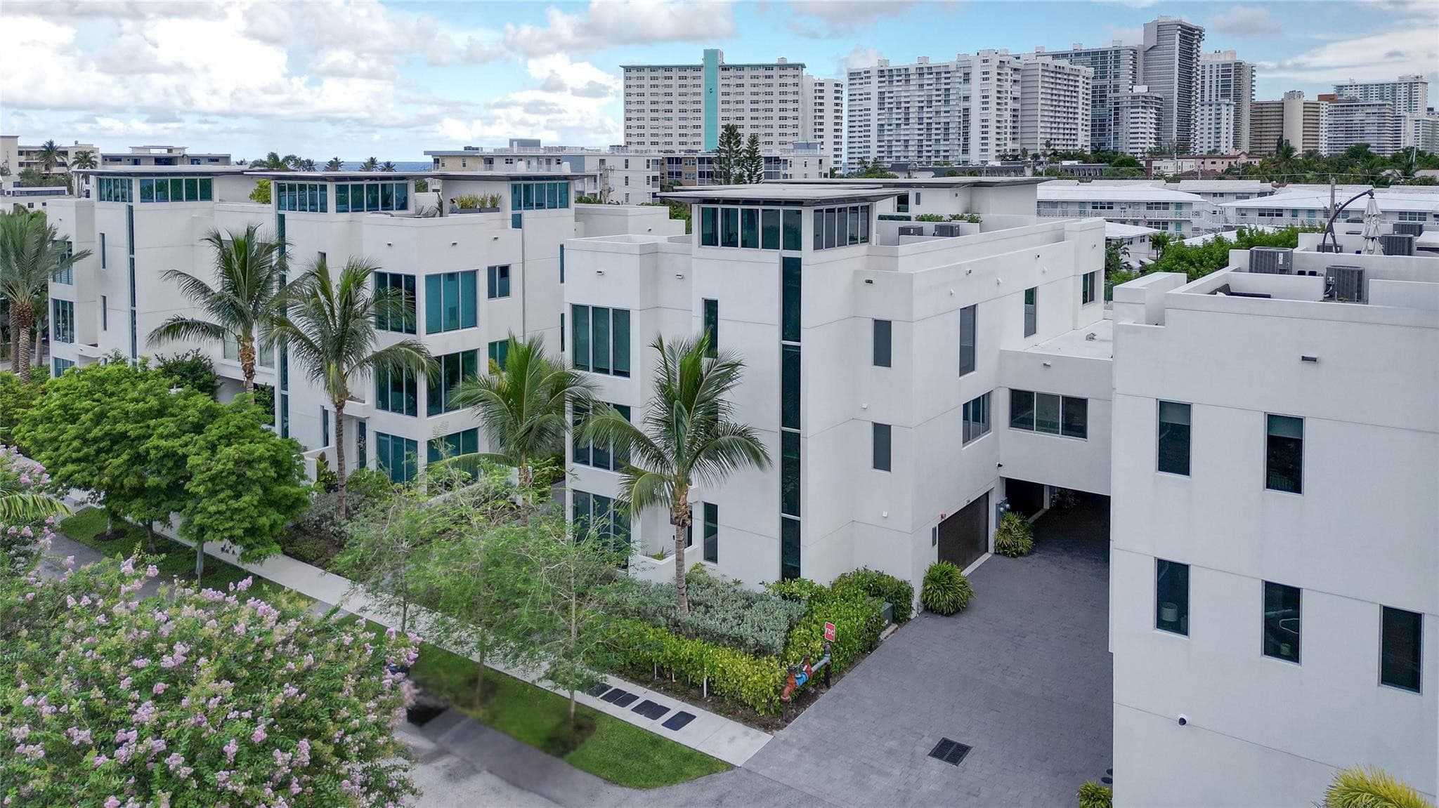 244 Garden Court 244, Lauderdale-By-The-Sea, FL 33308 — photo 36 of 44