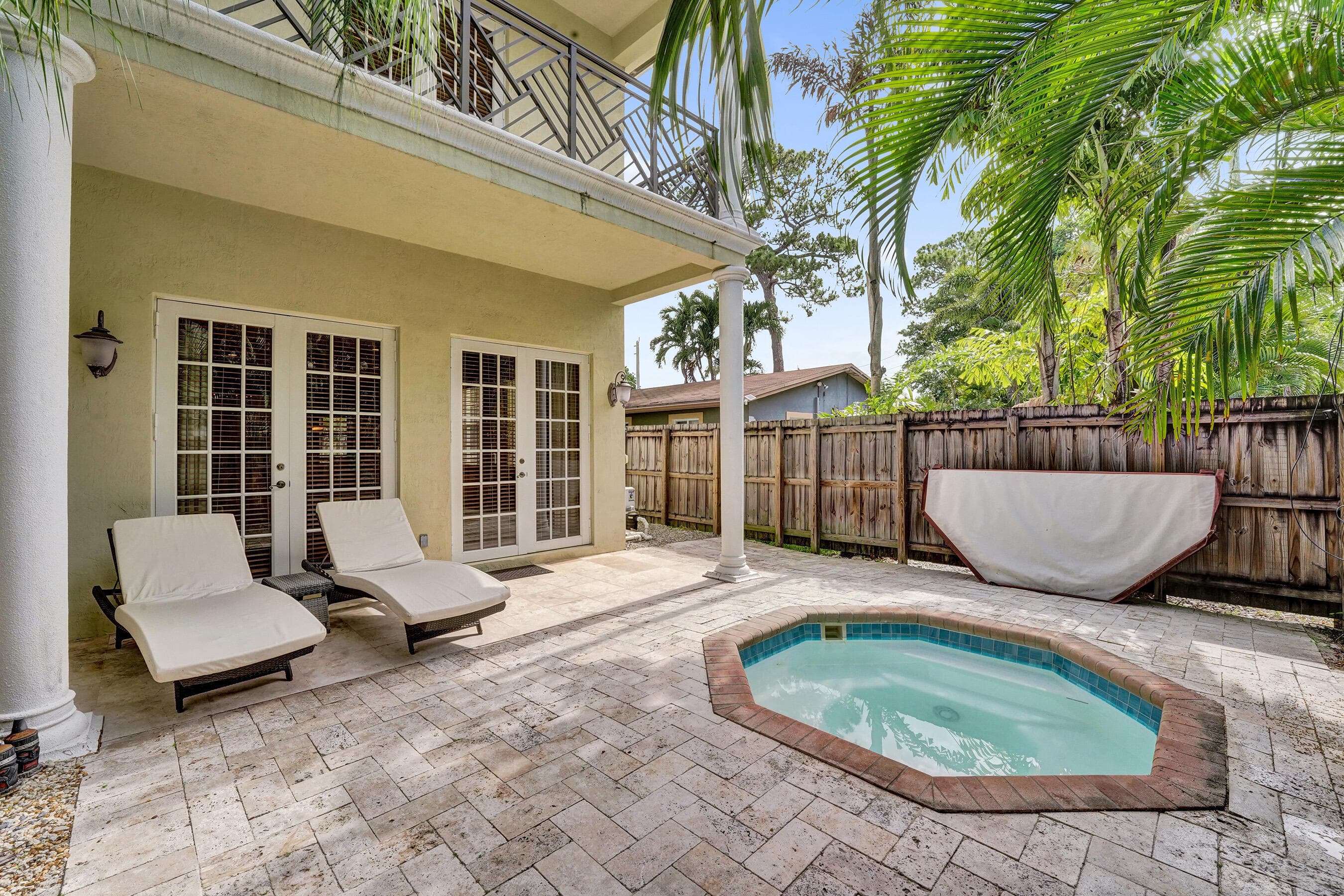 1400 NE 24th Street 1400, Wilton Manors, FL 33305 — photo 35 of 46