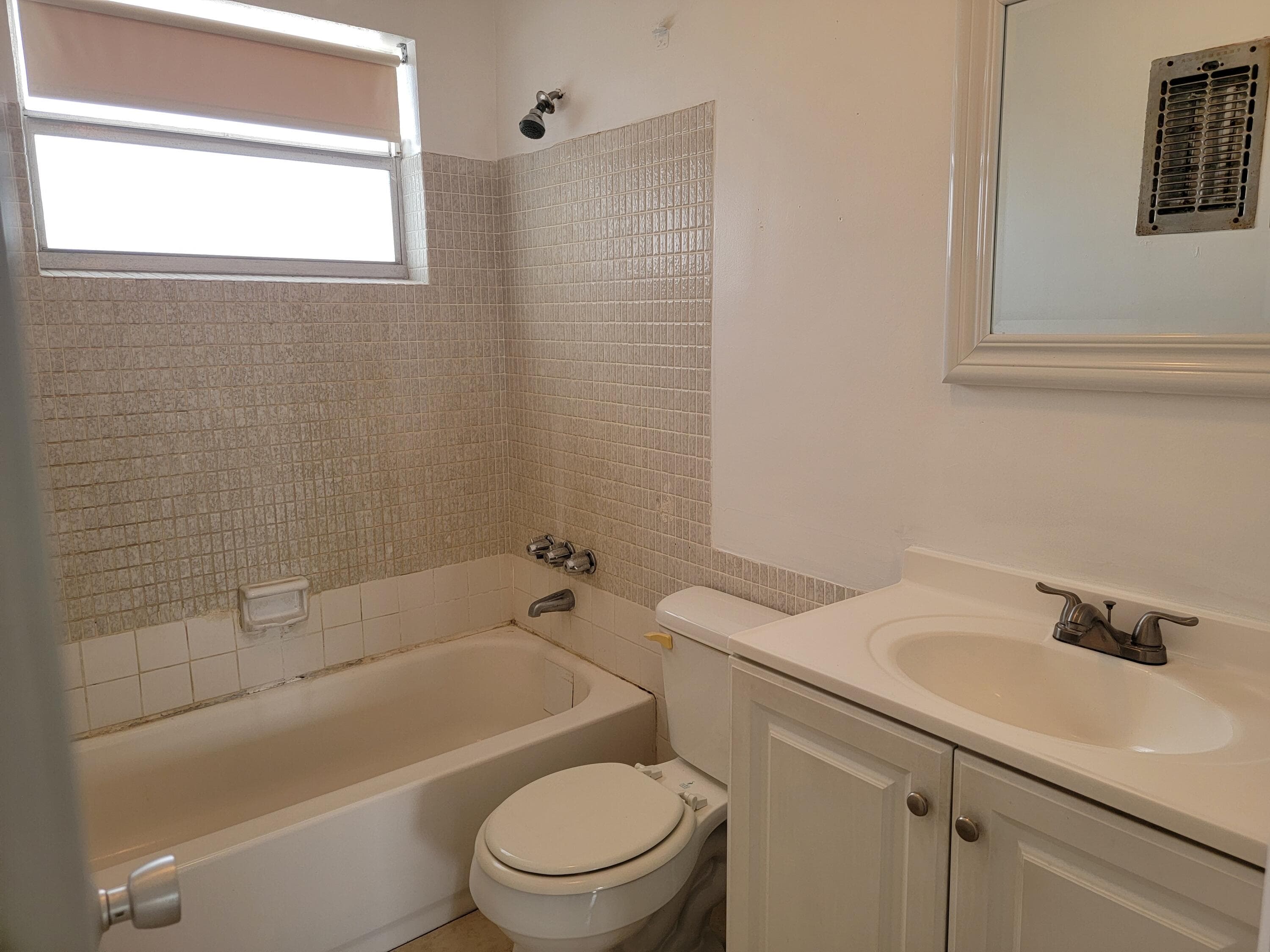 4310 NW 12th Court 205, Lauderhill, FL 33313 — photo 8 of 9