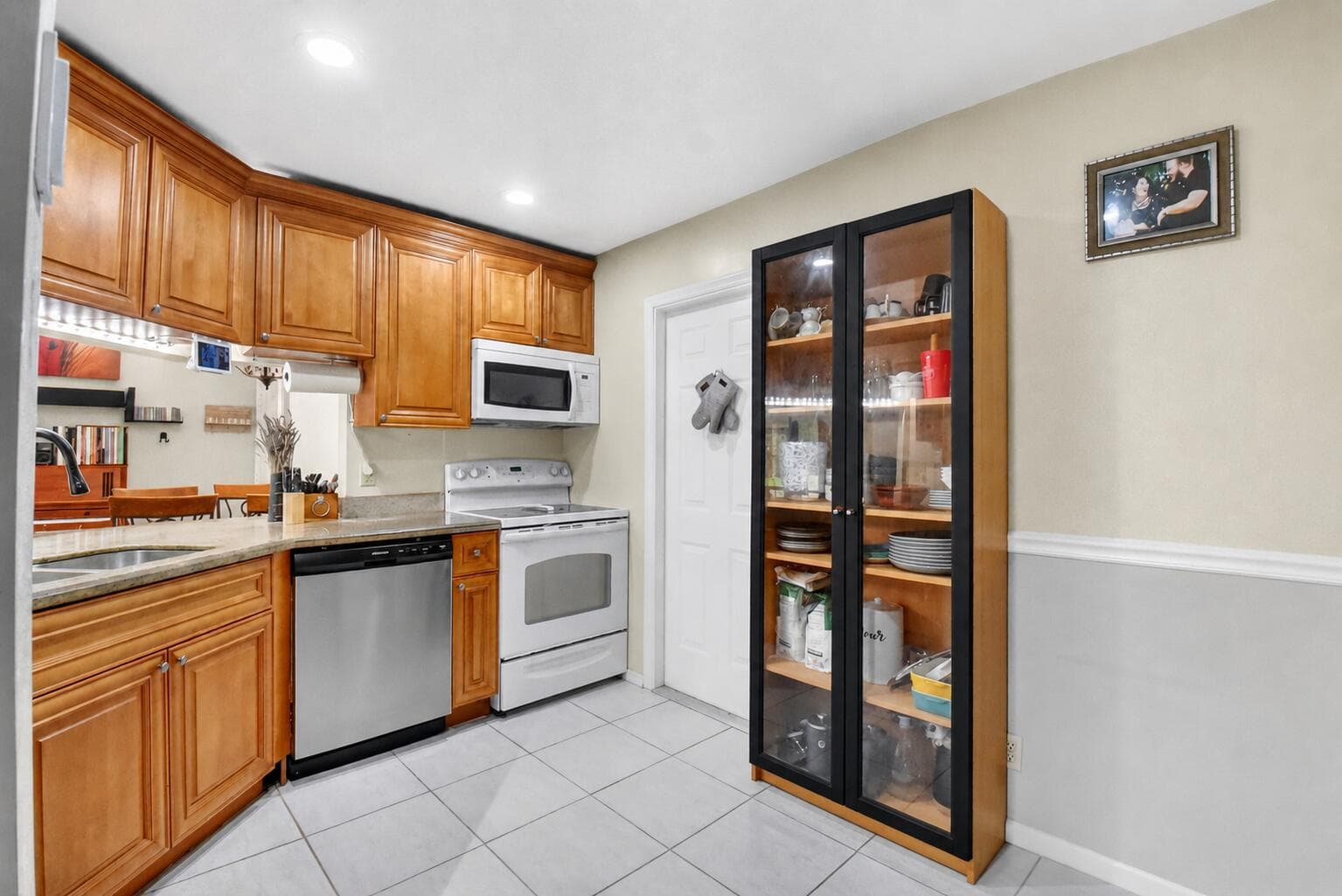 14 Via De Casas Sur 104, Boynton Beach, FL 33426 — photo 11 of 37