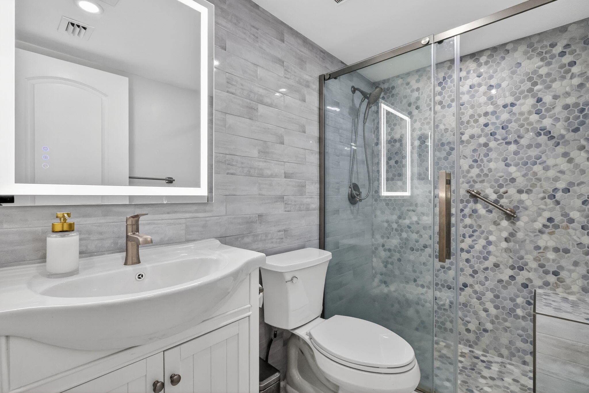 181 Piedmont D 181, Delray Beach, FL 33484 — photo 11 of 46
