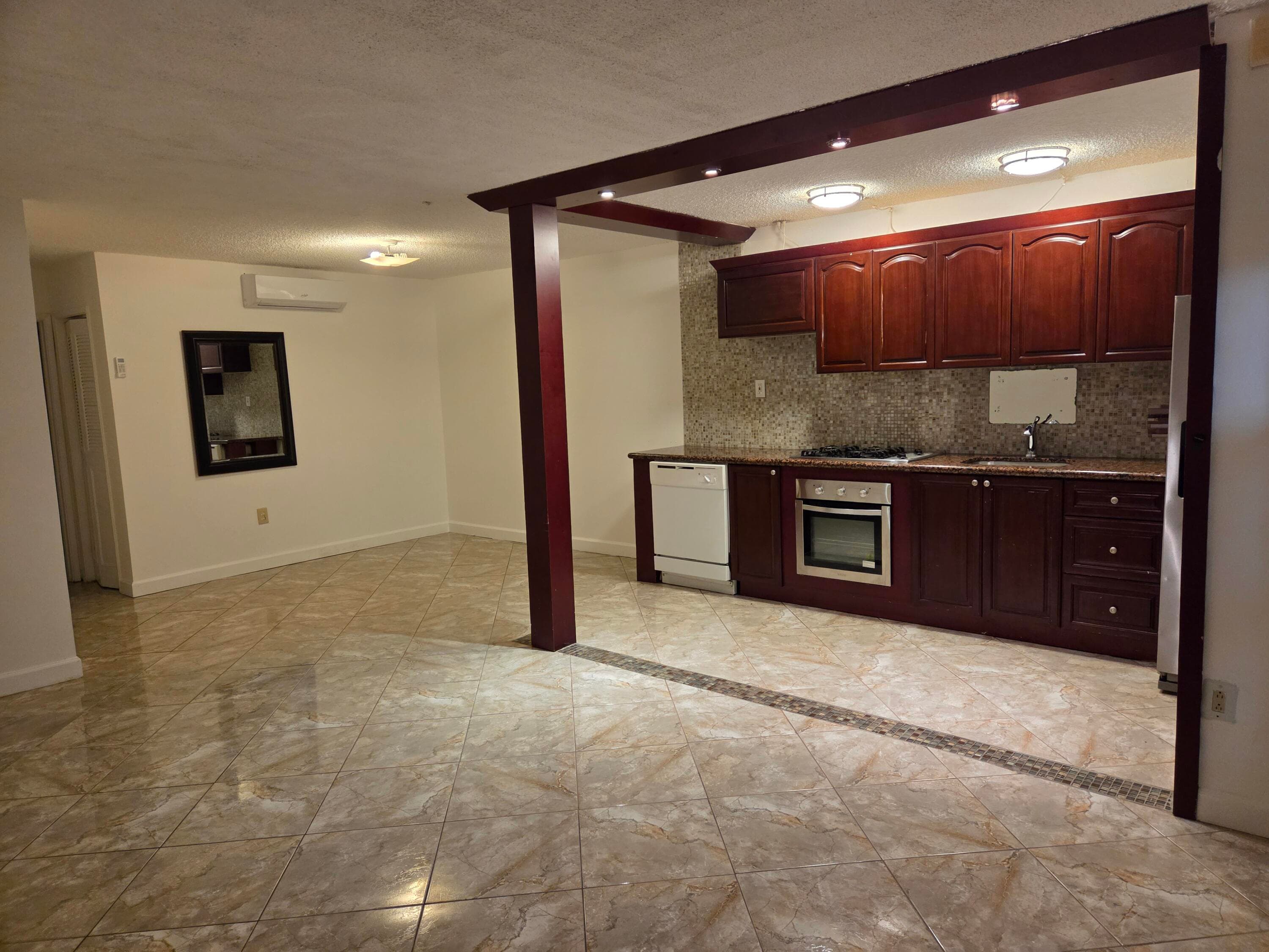 20337 NE 2nd Avenue, Miami, FL 33179 — photo 10 of 23