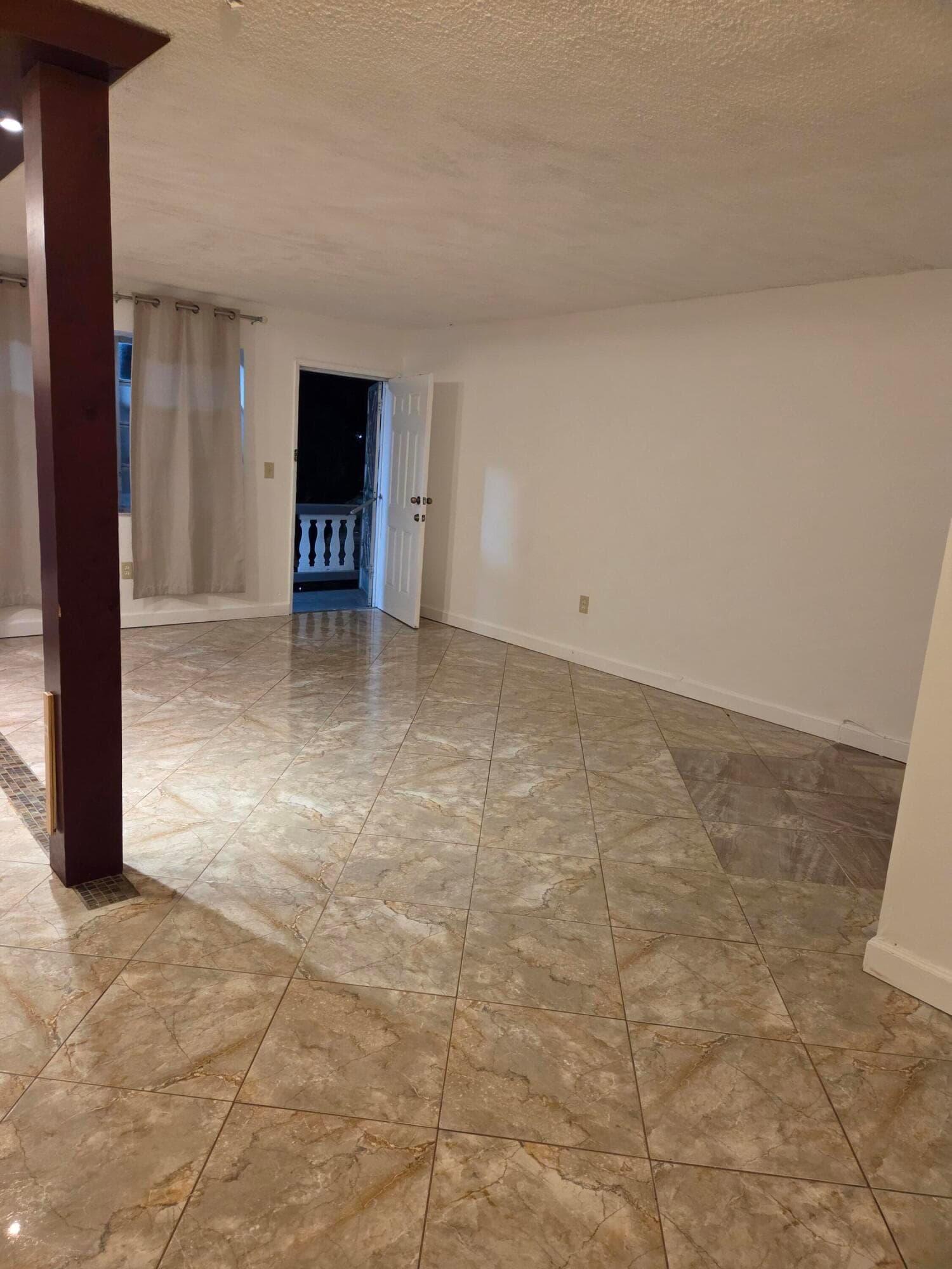 20337 NE 2nd Avenue, Miami, FL 33179 — photo 5 of 23