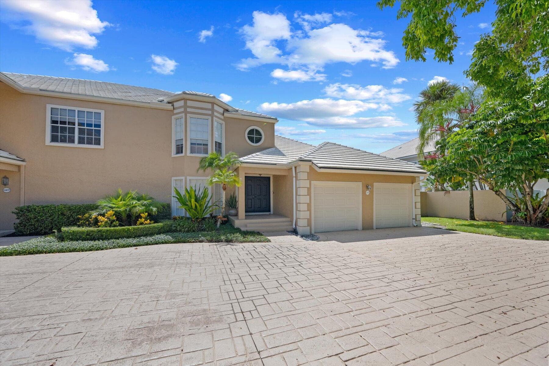 11875 Pebblewood Drive 201, Wellington, FL 33414 — photo 3 of 39