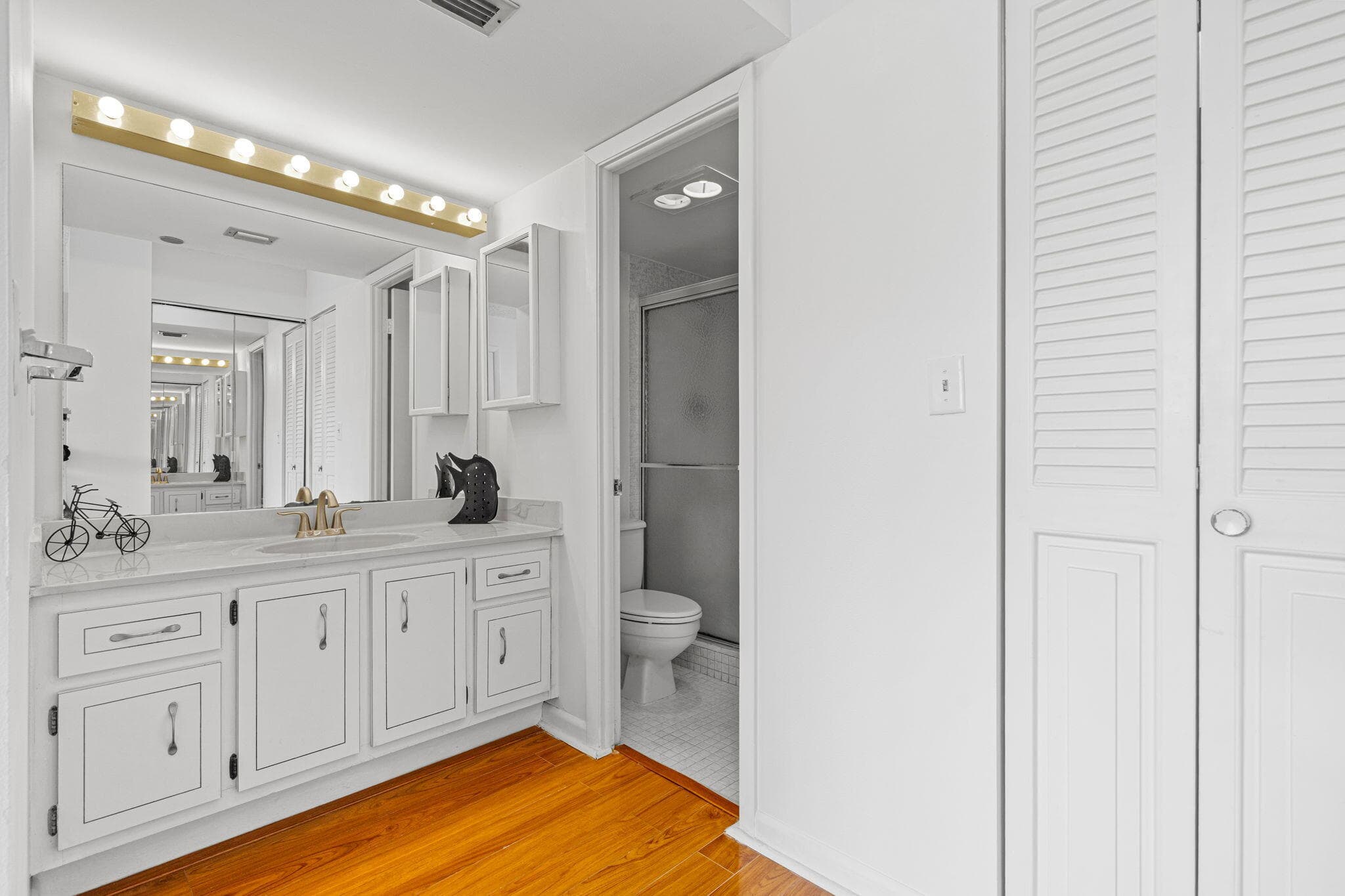 900 Saint Charles Place 221, Pembroke Pines, FL 33026 — photo 18 of 32