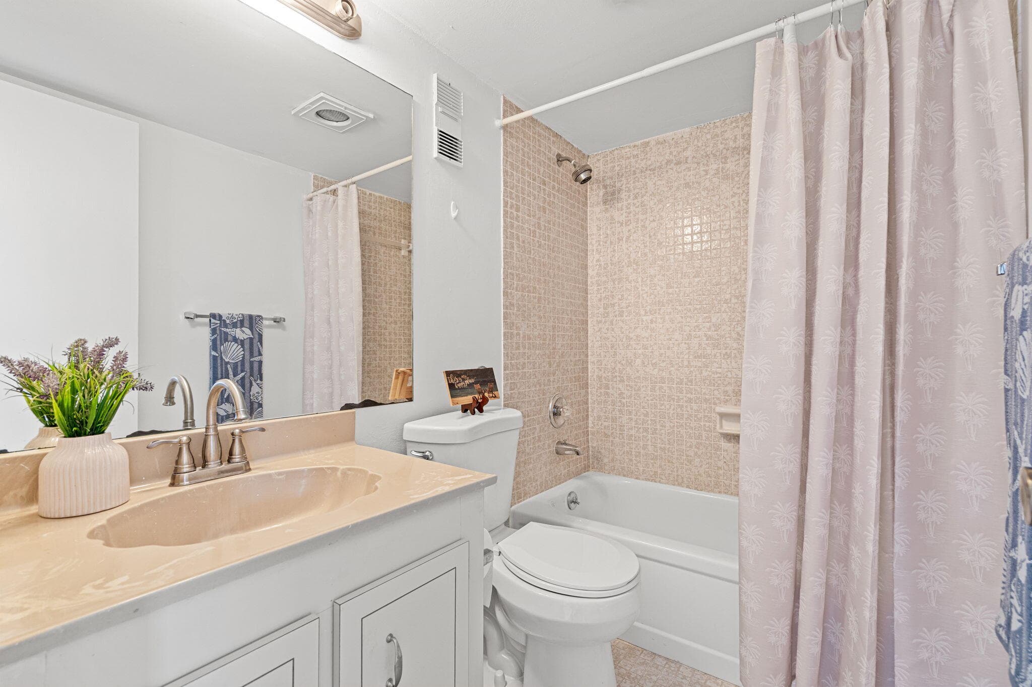 900 Saint Charles Place 221, Pembroke Pines, FL 33026 — photo 23 of 32