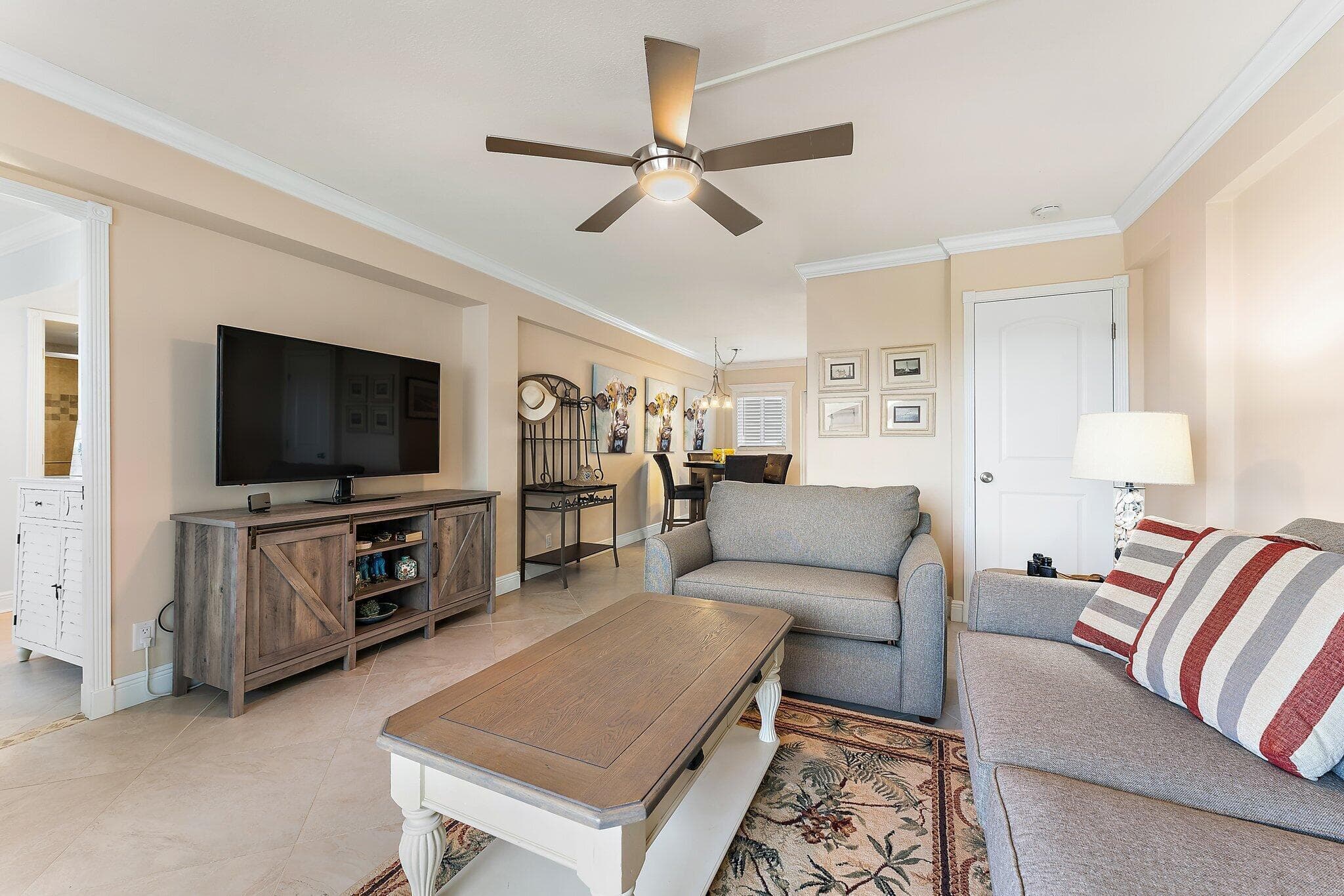 33 S Ocean Avenue 502, Palm Beach Shores, FL 33404 — photo 12 of 47