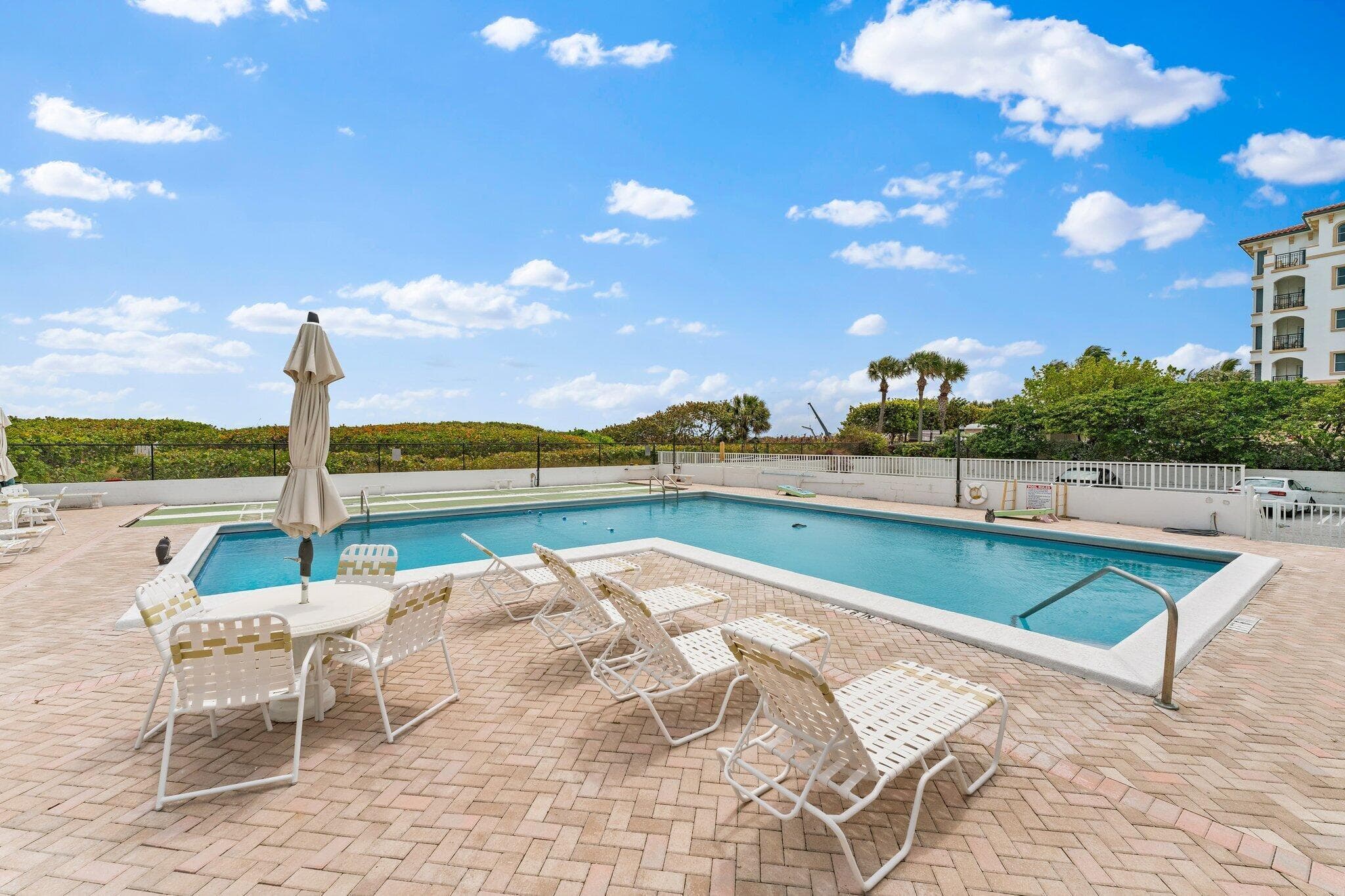 33 S Ocean Avenue 502, Palm Beach Shores, FL 33404 — photo 33 of 47