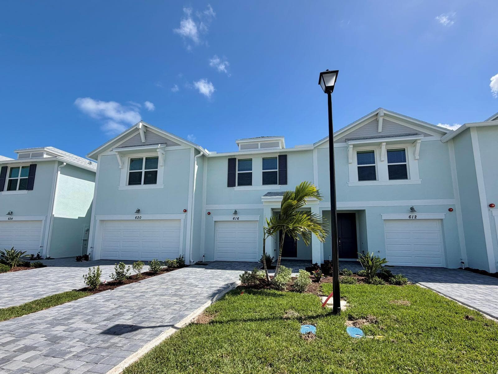 632 Salisbury Circle, Fort Pierce, FL 34982 — photo 2 of 21