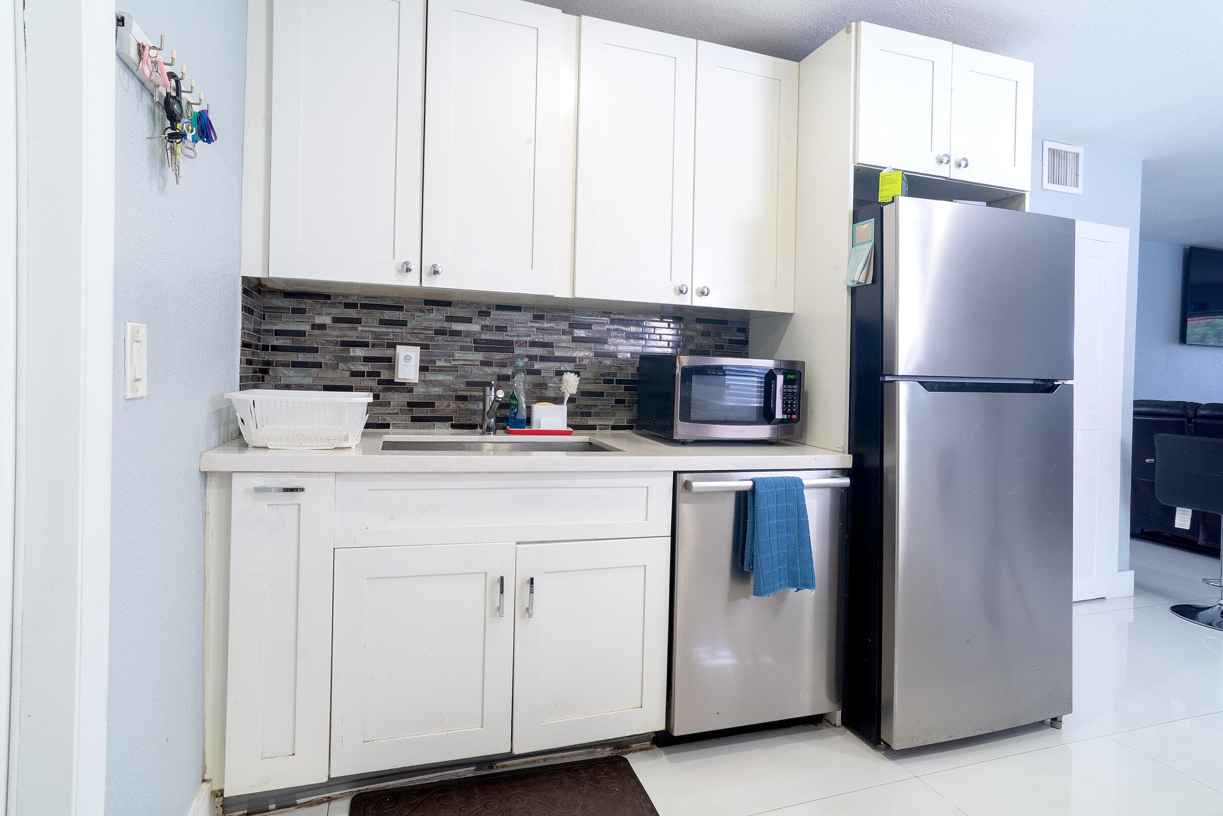 506 Worthmore Drive, Lake Worth Beach, FL 33460 — photo 4 of 23