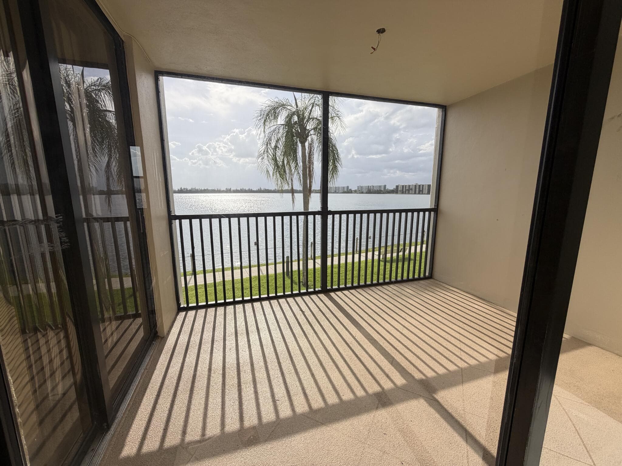 112 Lake Emerald Drive 203, Oakland Park, FL 33309 — photo 17 of 35