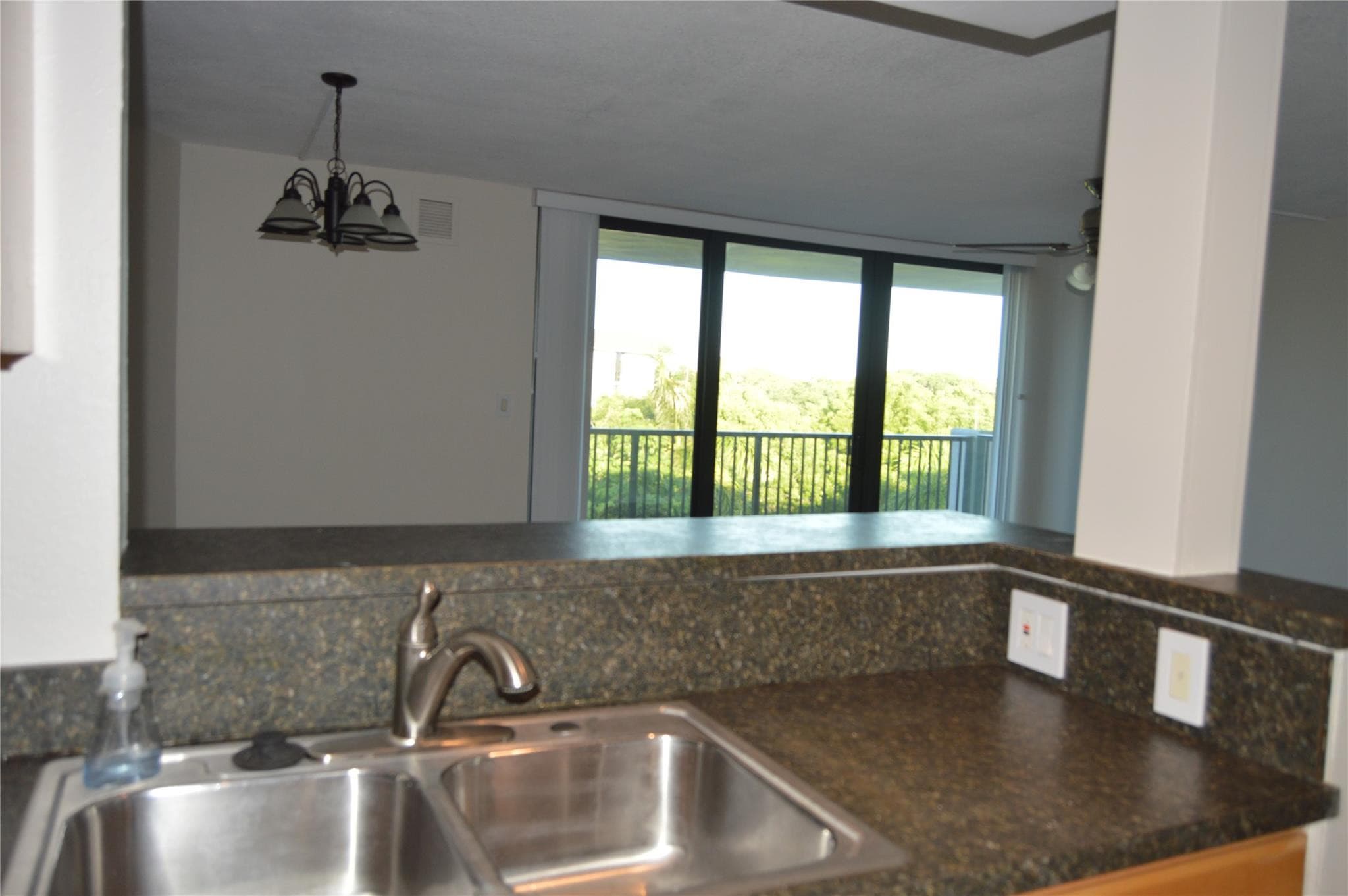 1301 River Reach Drive 514, Fort Lauderdale, FL 33315 — photo 10 of 17