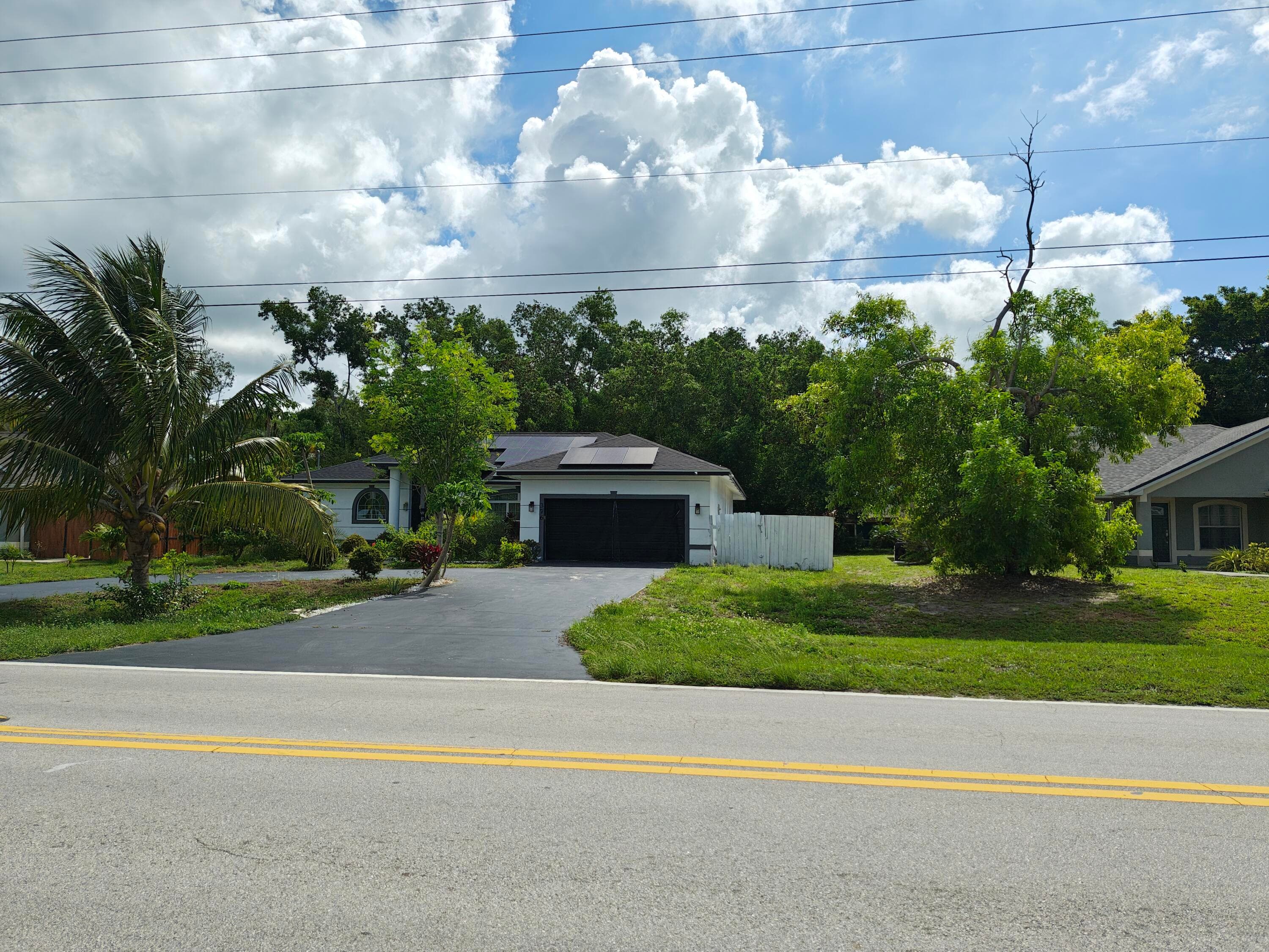 376 SW Tulip Boulevard, Port St. Lucie, FL 34953 — photo 3 of 38