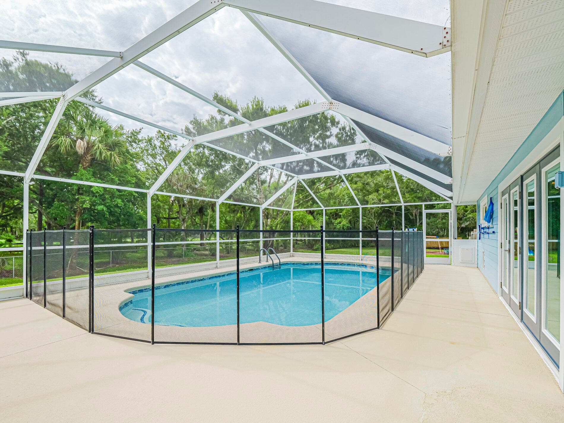 4220 70th Avenue, Vero Beach, FL 32967 — photo 40 of 72
