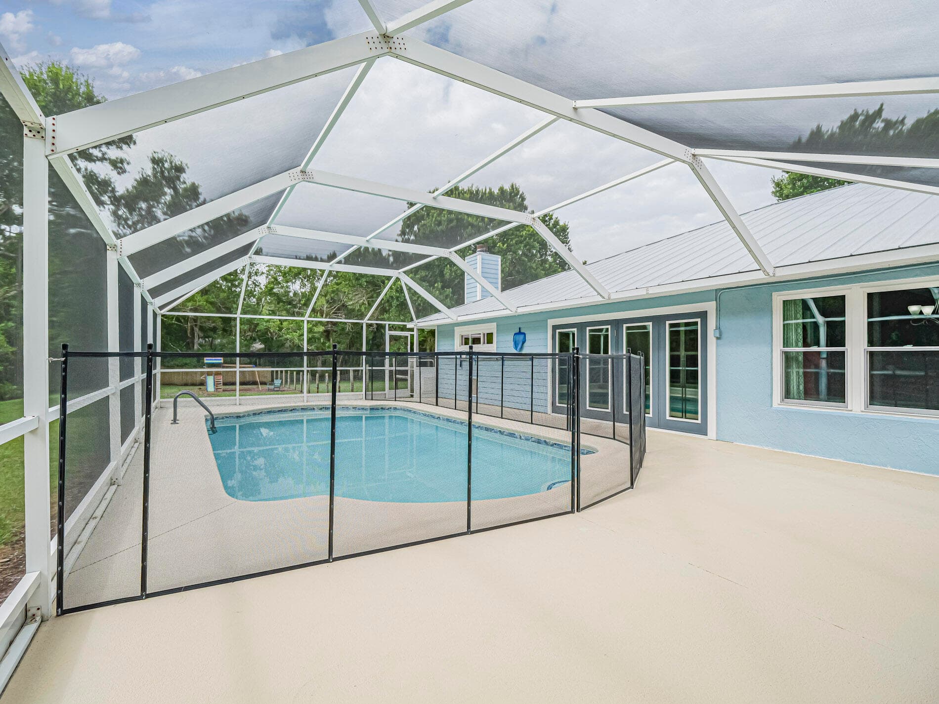 4220 70th Avenue, Vero Beach, FL 32967 — photo 41 of 72