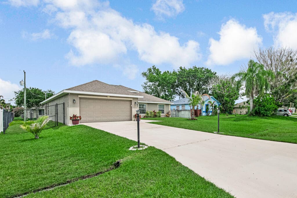 367 SW Grimaldo Terrace, Port St. Lucie, FL 34984 — photo 51 of 54