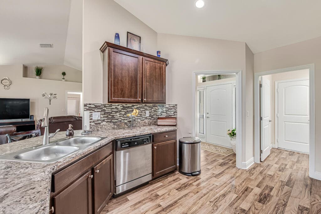 367 SW Grimaldo Terrace, Port St. Lucie, FL 34984 — photo 14 of 54