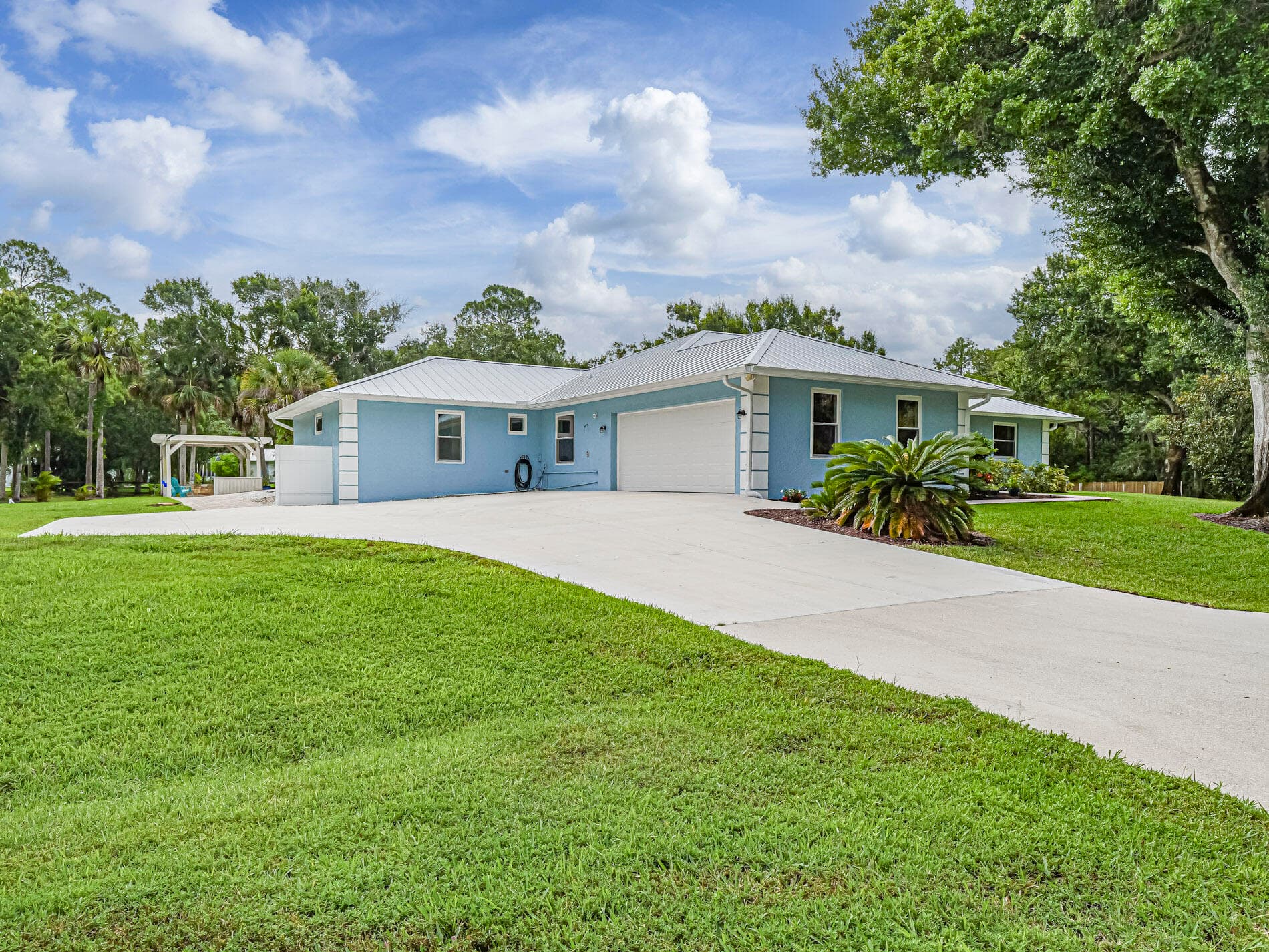4220 70th Avenue, Vero Beach, FL 32967 — photo 4 of 72