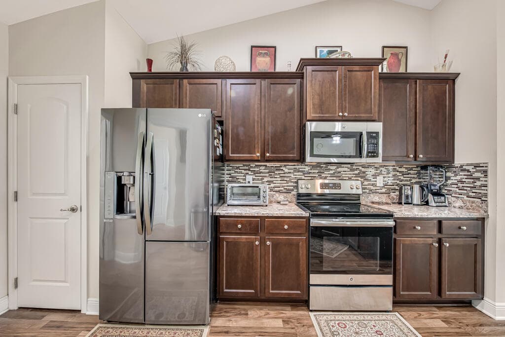 367 SW Grimaldo Terrace, Port St. Lucie, FL 34984 — photo 18 of 54