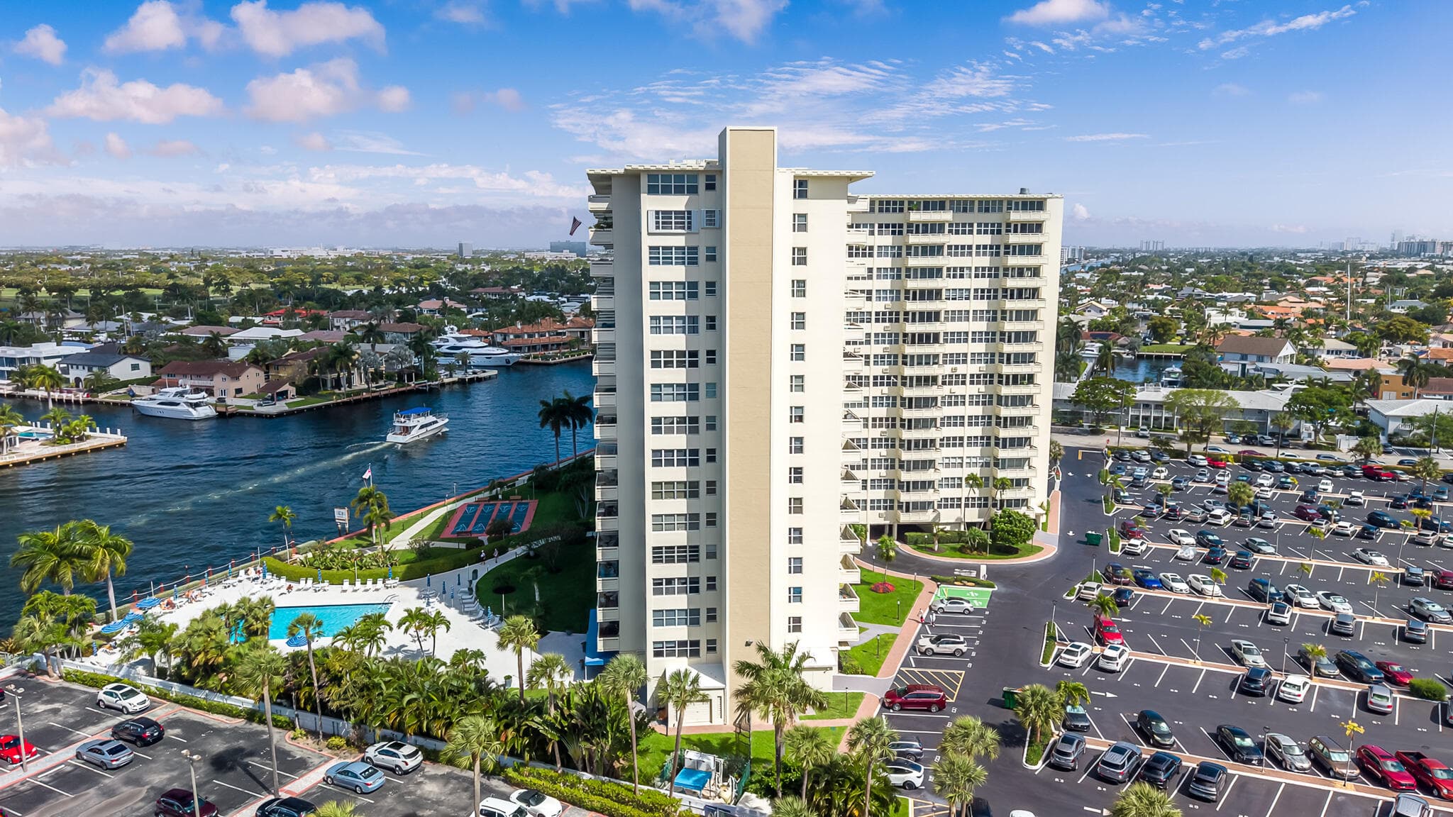 3200 NE 36th Street 806, Fort Lauderdale, FL 33308 — photo 2 of 50